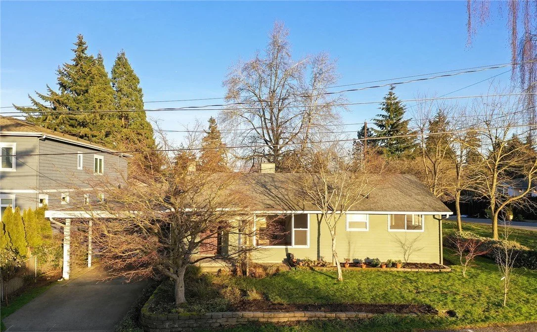 Clyde Hill rambler fixer upper builder ready.jpg