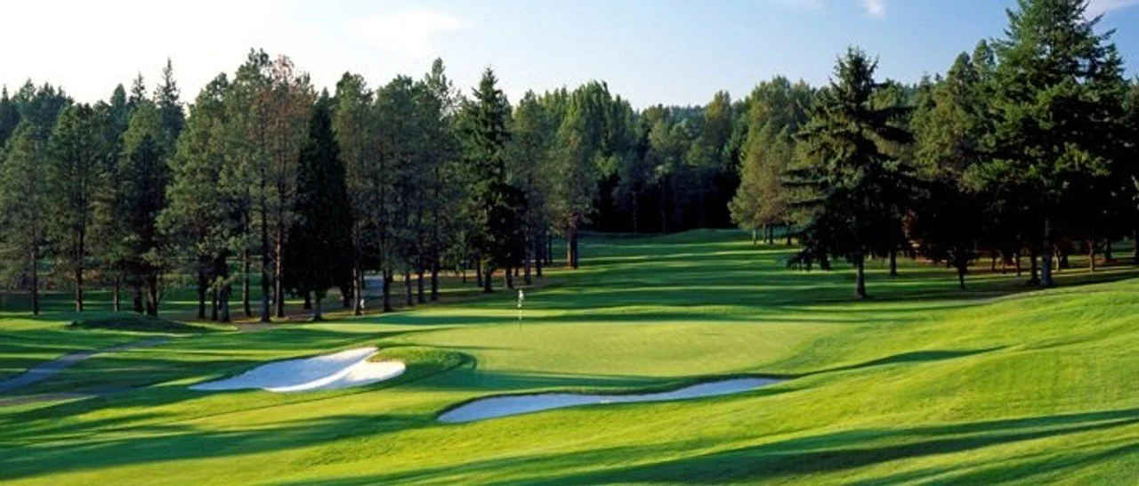Glendale Golf and Country Club championship fairway South Bellevue Washington