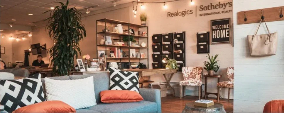 Freddy Delgadillo Mercer Island satellite office at 8798 N Mercer Way — dedicated First Hill real estate agent on island
