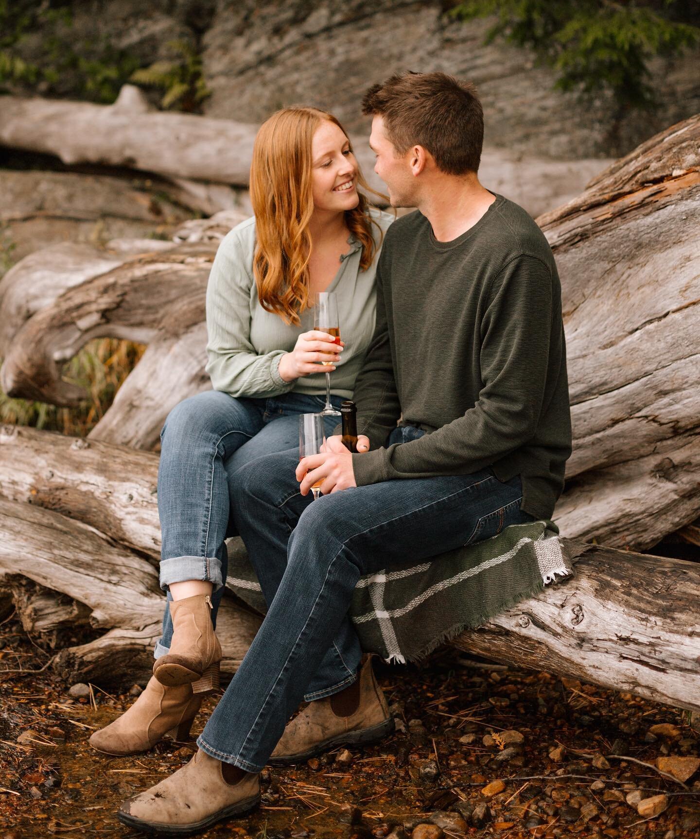 Catching up posting some fall sessions before the snow hits 😅 A lovely engagement shoot for C + T ❤️ 
I may have lead them down a wrong path to get to this spot, but they stuck with me 🤣 Ended up being a little of bit extra time getting to know the