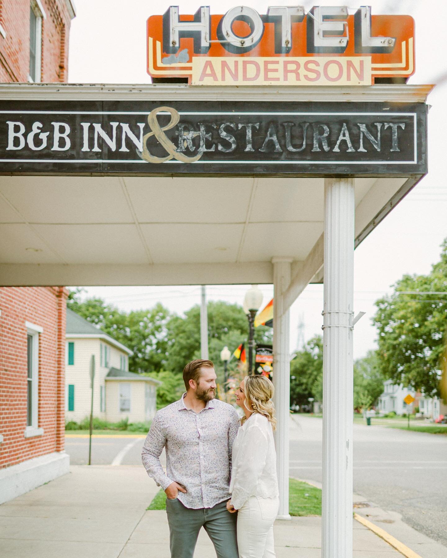 Come on 😍 

Engaged? Getting married? Do it here!

📸: @aimeejobephoto