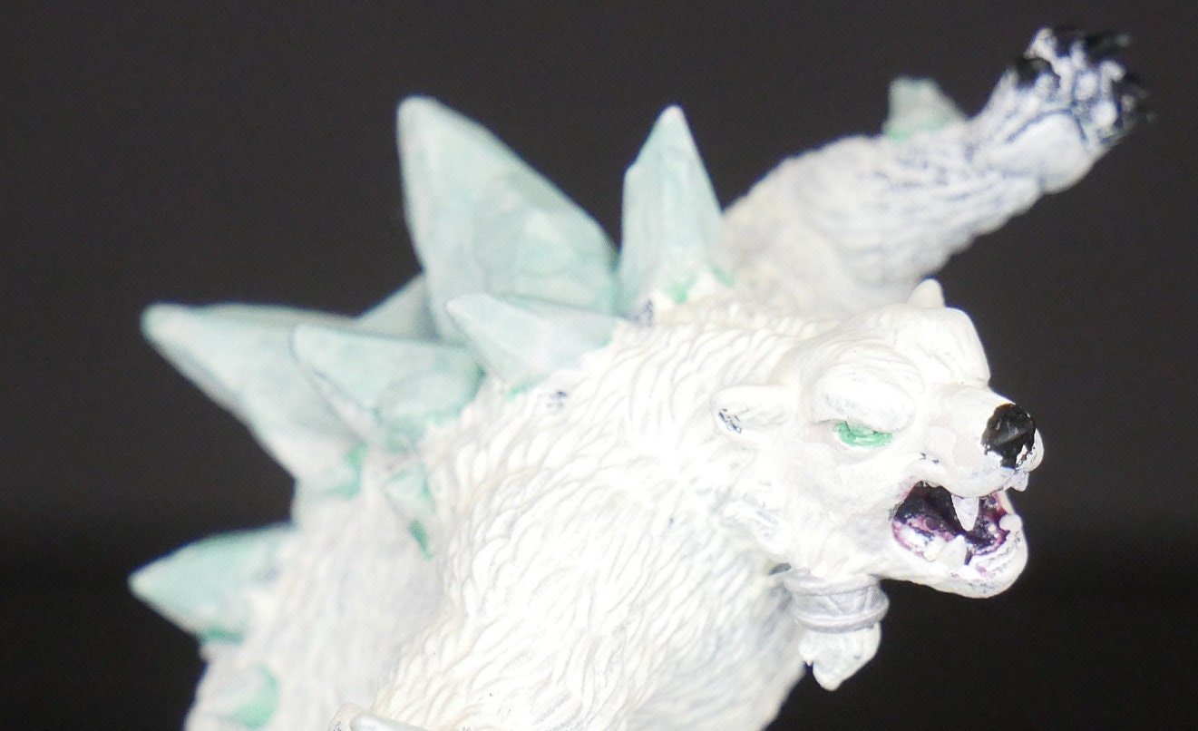 Custom painted Frozen Polar Bear miniature variant B | TTRPG | RPG | DND