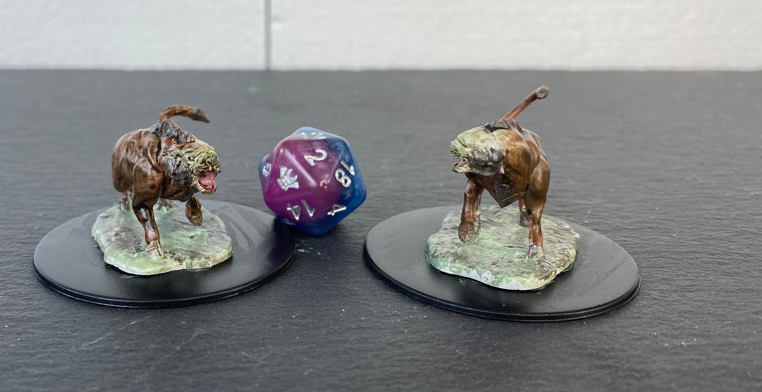 Custom-painted Loathsome Leucrota (Pair) Miniature | TTRPG | Mini | DND | RPG