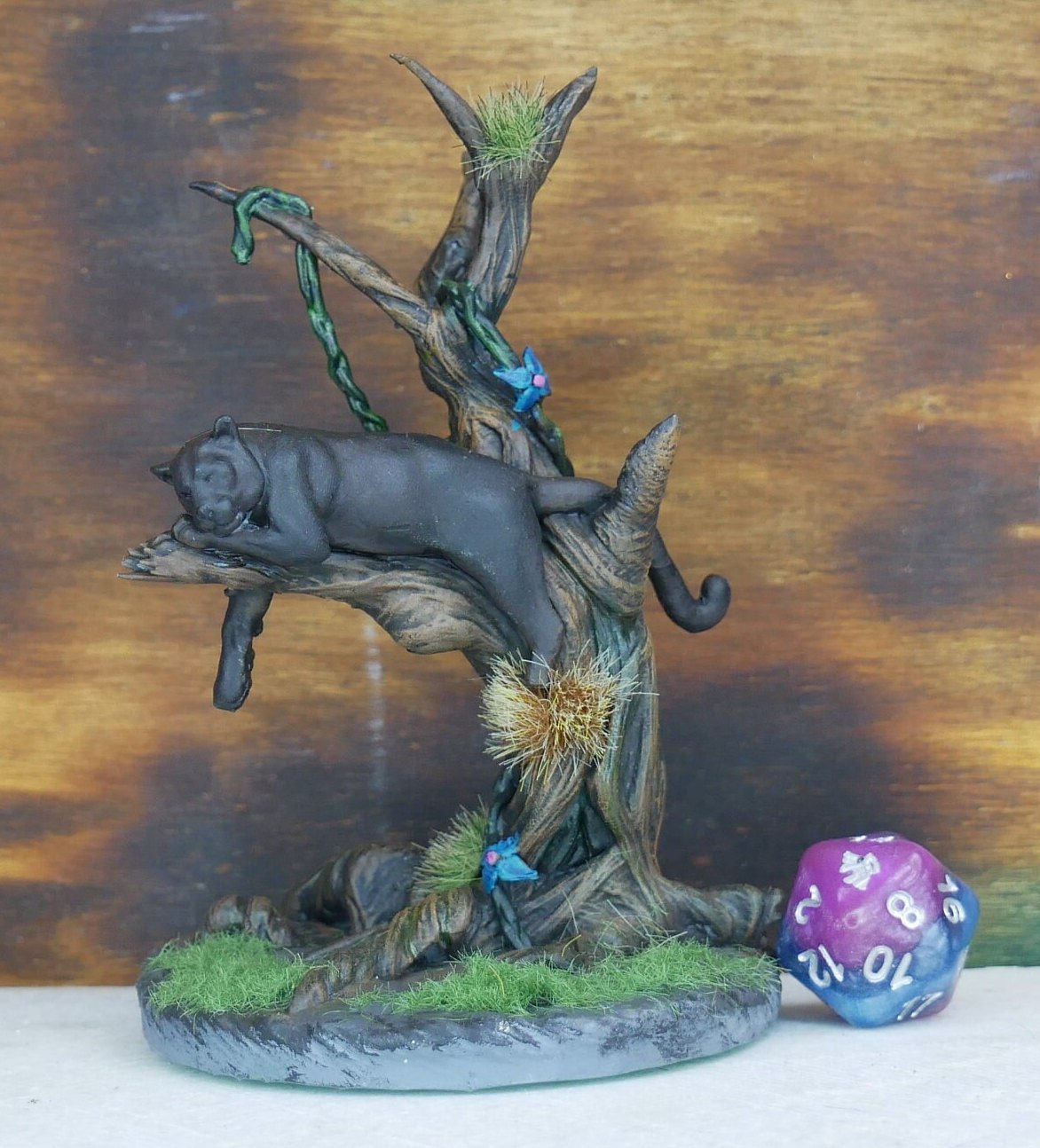 Hand Painted Lounging Black Panther miniature | TTRPG | RPG | DND