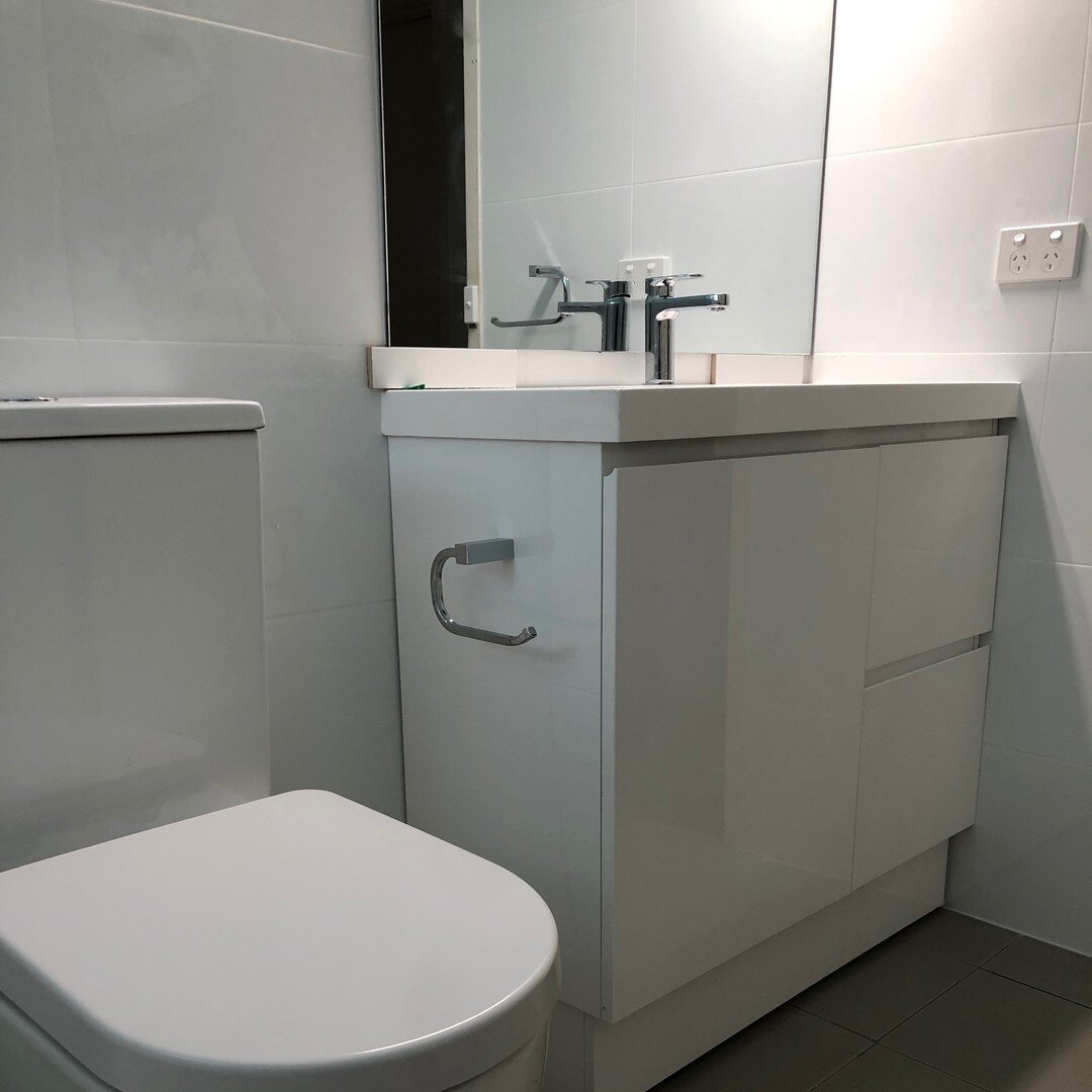 Here's another exquisite bathroom created by the team at Fluenta Plumbing!

Call us today😄

#fluentaplumbing #teamfluenta #sydneyplumber #plumbersydney #sydneytradesman #localbusiness #plumbingrepairs #maintenance #findaplumber #onthegoplumbing #plu