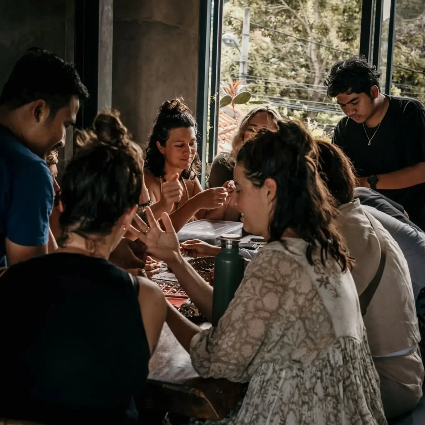 Between Bali travels, unschooling my kids and tending to my business - it's my daily practices that keep me the most grounded. Returning to my breath, my body, my innermost dreams&hellip; It just puts the stress and overwhelm on pause and puts life b