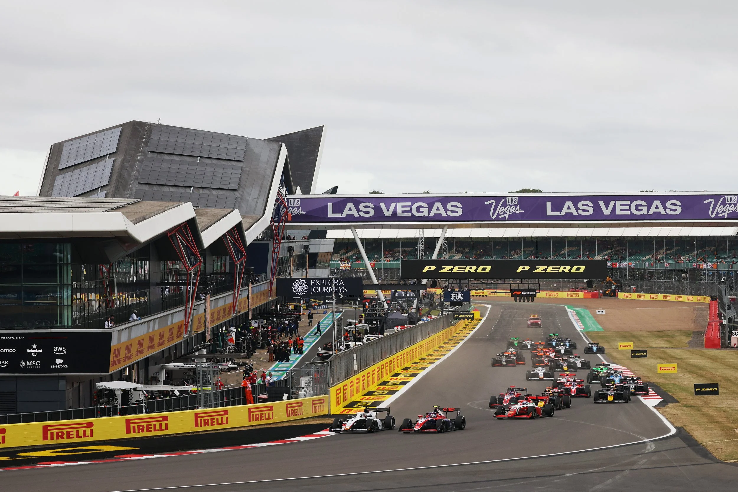 F3 Start-RL2_1905.jpg