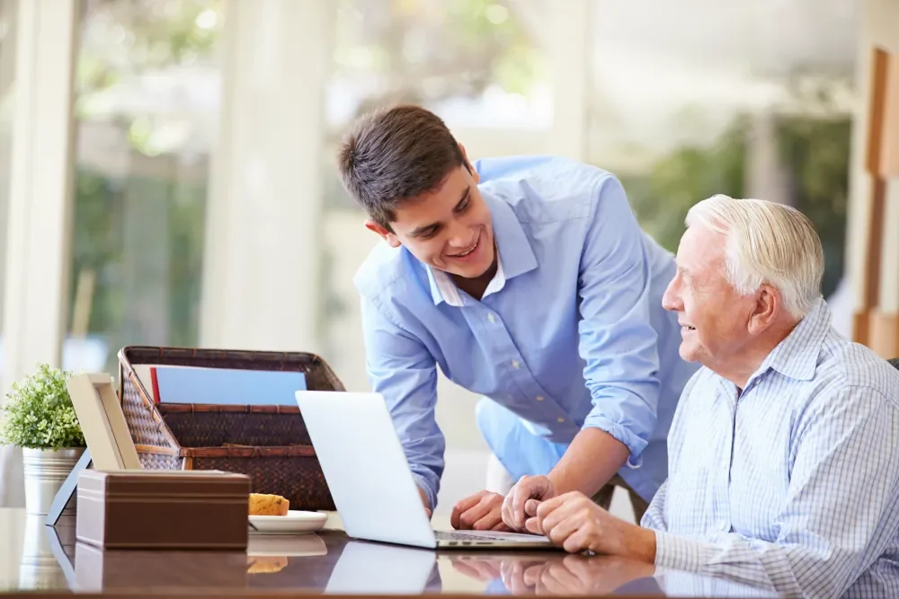 aide-informatique-senior-domicile-montreux