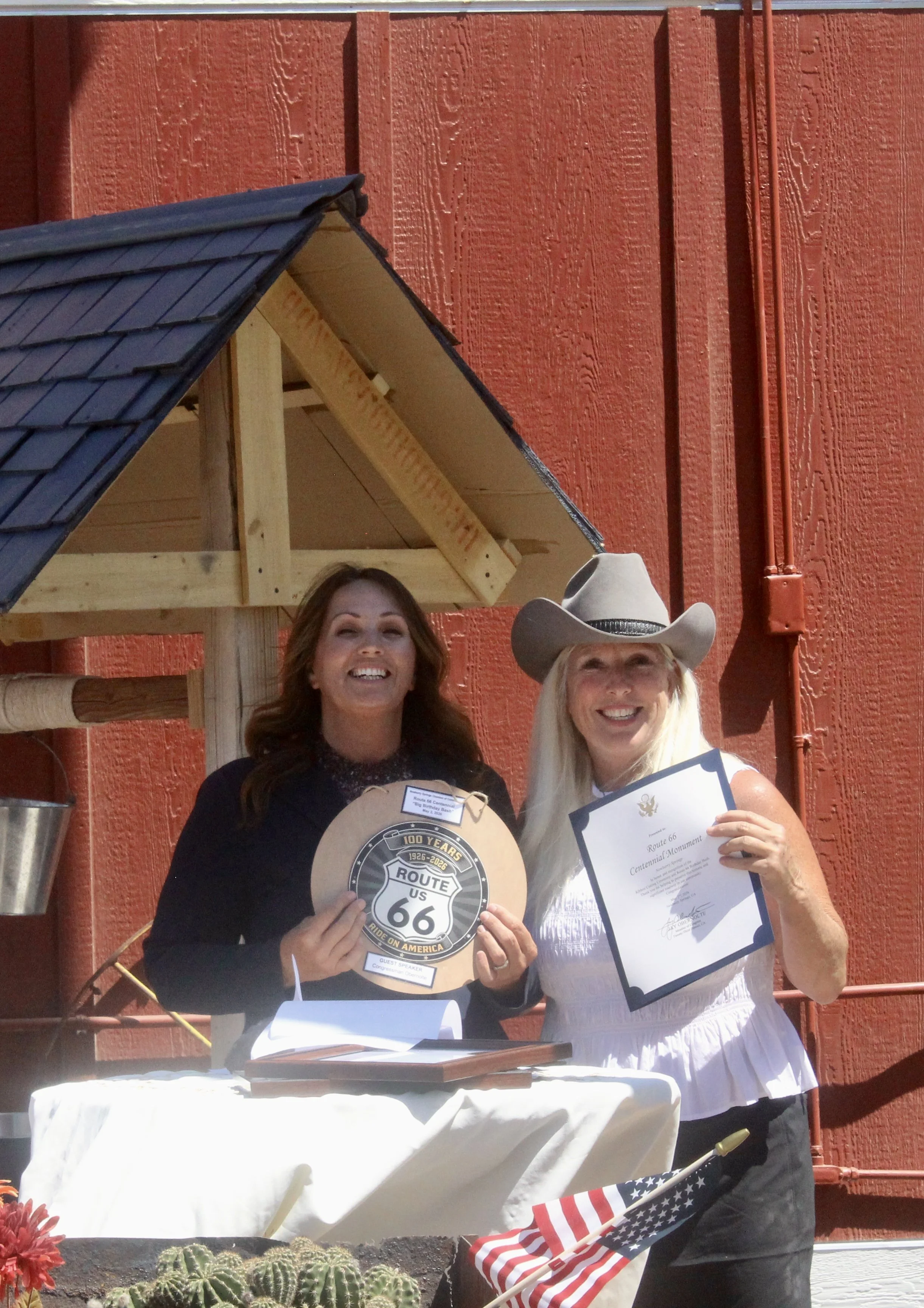 Heather Gourlay, Office of Congressman Jay Obernolte ( CA-23) with Chamber President, Renee Kaminski