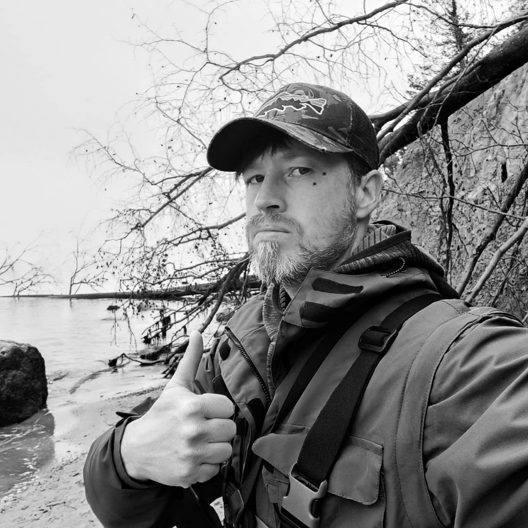 Jakub Gollasch ist der Inhaber von der Jakfisk Rutenbauwerkstatt