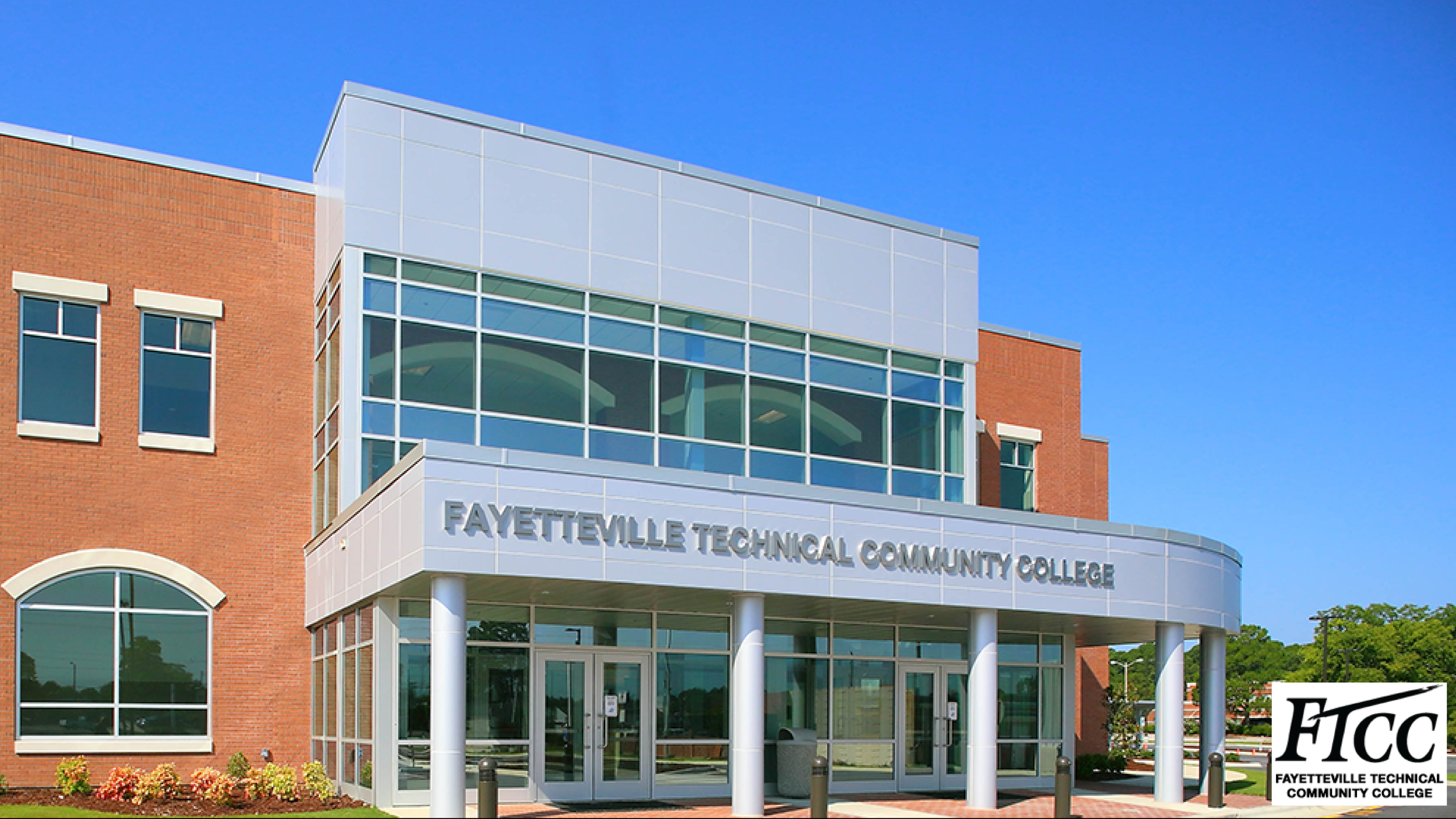 американский колледж. Technical college. Community college. ривер фоллс висконсин. West georgia technical college.