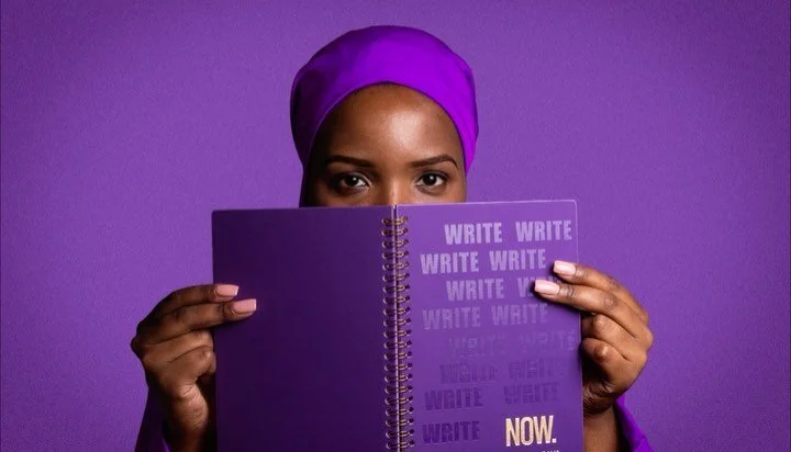 #FlashbackFriday
So here’s the back story to this GIF. I originally took multiple photos and attempted to get the same photo with each journal color. 
Unfortunately, it wasn’t as smooth as I wanted it to be. So I put my photoshop skills