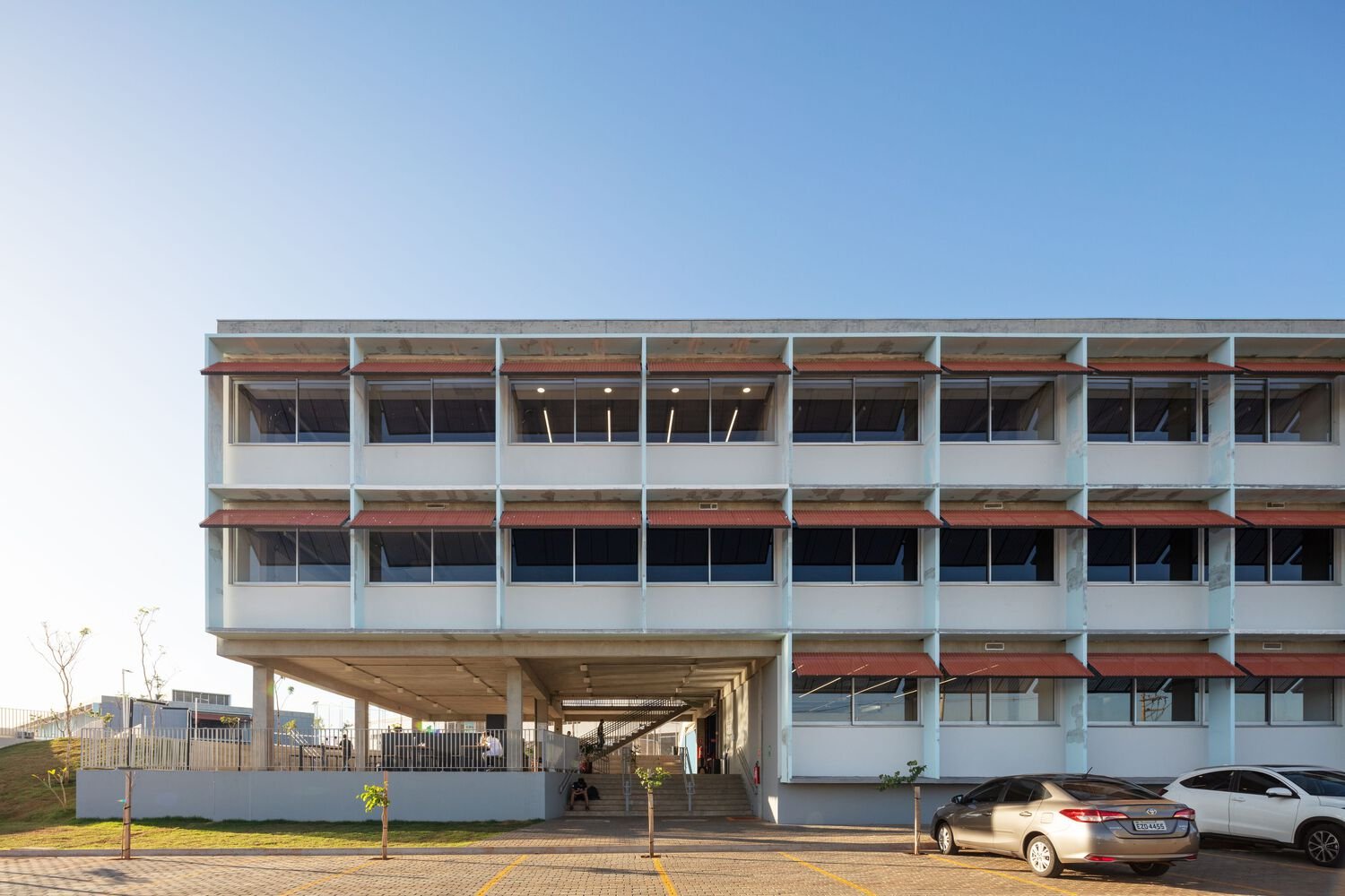 campus-do-colegio-pequeno-principe-goaa-gusmao-otero-arquitetos-associados_25.jpg