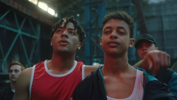 LASTSHOTexsmall02.gif