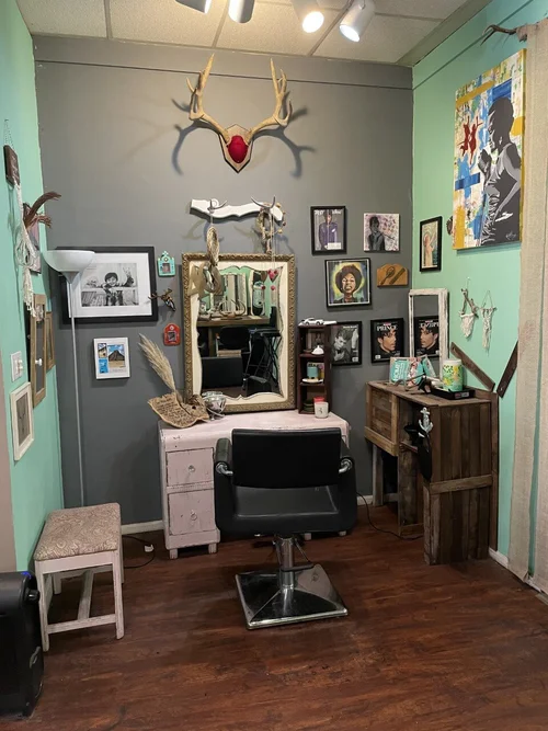 Mary Jane Salon, hair salon in Fallbrook, photo 3 of 8