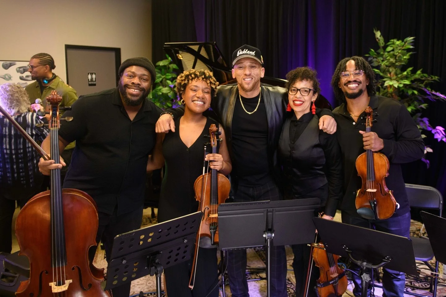 A few more moments from &lsquo;An Evening of Joy &amp; Resistance&rsquo;! Thank you to @kevchoice , the Legacy Chamber Ensemble ( @byronhogan @tristanmarcelle @s.j.wilks @missford1975 ), our hosts at @hiiiwav and the community that makes RESONATE pos