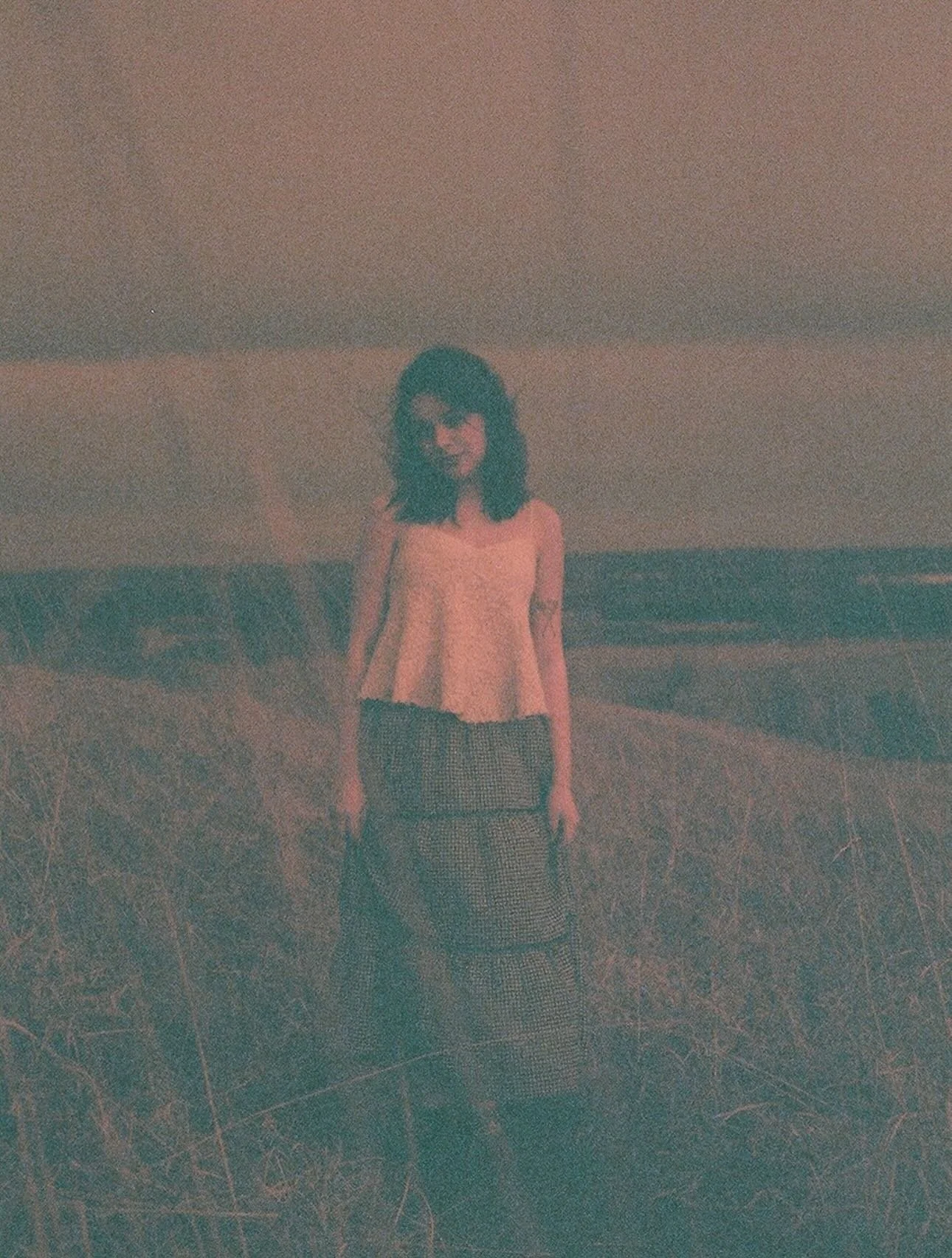 happy november nyc!! i have a show on the 15th and you are actually government mandated to be there by the department of indie music affairs. ticket link in my bio! see u there cutiess

📸: @anisahbellaa