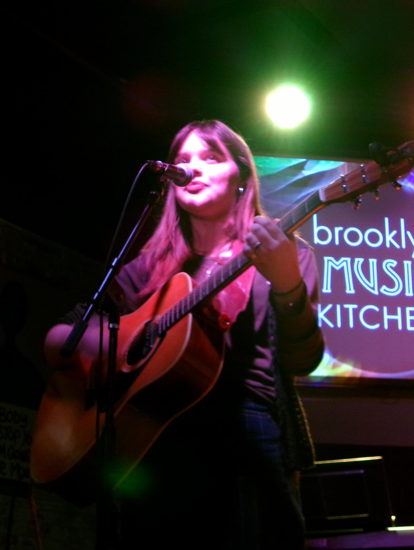 hello my minneapolis babiesssss!! i am back from nyc for the summer in ONE MONTH AND IM SO EXCITED TO PLAY FOR YOU AGAIN!!! i have written so many songs so i have an (almost) completely new set for u. i love @themessrecords i love minneapolis and i l