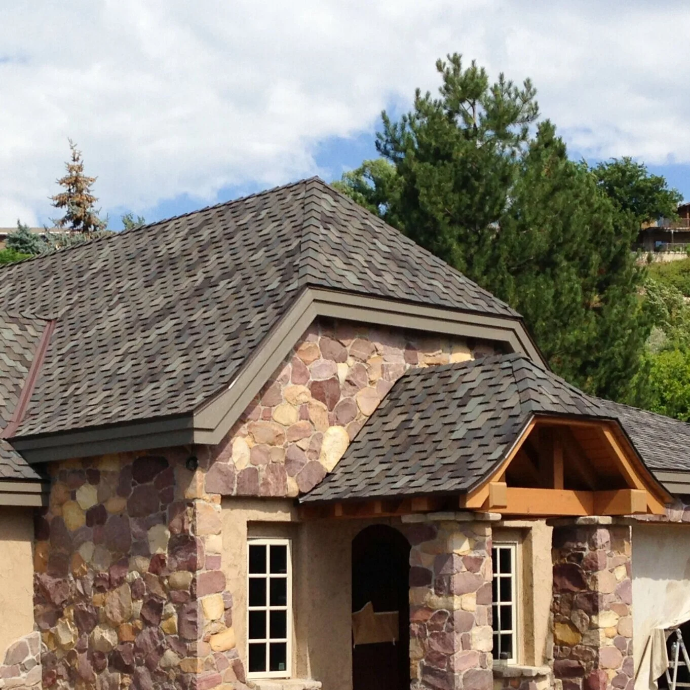Salt Lake City Roofing Company | Residential &amp; Commercial Roofers ...