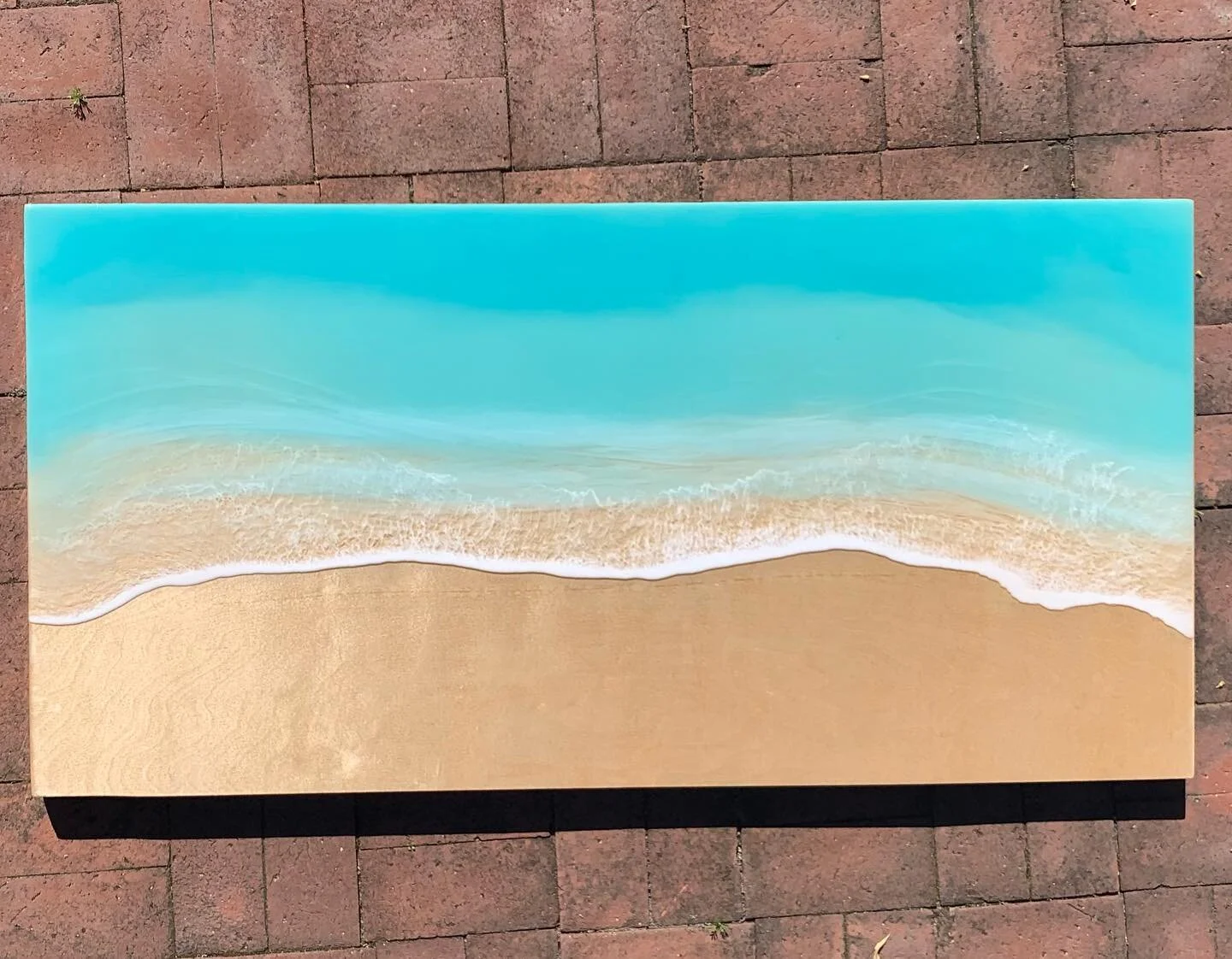 🎵Maybe she&rsquo;s in the Bahamas, where the Caribbean Sea is blue, weeping in the tropical moonlight night because nobody&rsquo;s talking about you 🎶 

#resinart #fluidart #resin #seascapes #oceanscapes #oceanart