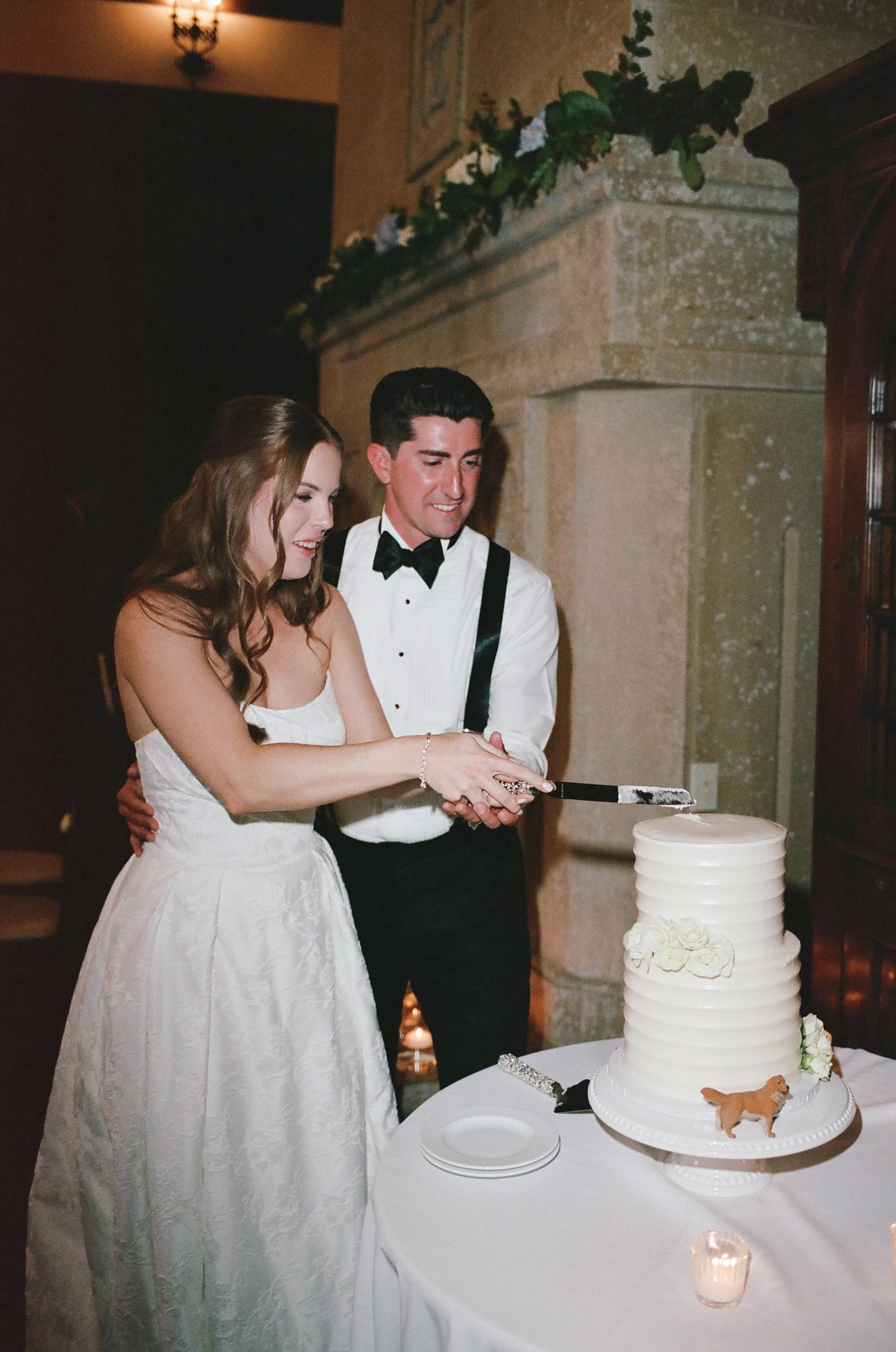 St.MatthewCatholicChurch_ClubAtLongview_CharlotteFilmWeddingPhotographer_ParksPictures