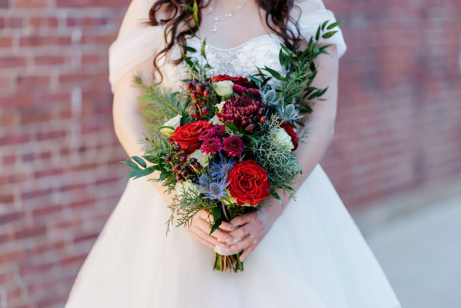 TheLongRoom_PlazaMidwood_CharlotteNCBestFilmWeddingPhotographers_ParksPictures_MichaelParks