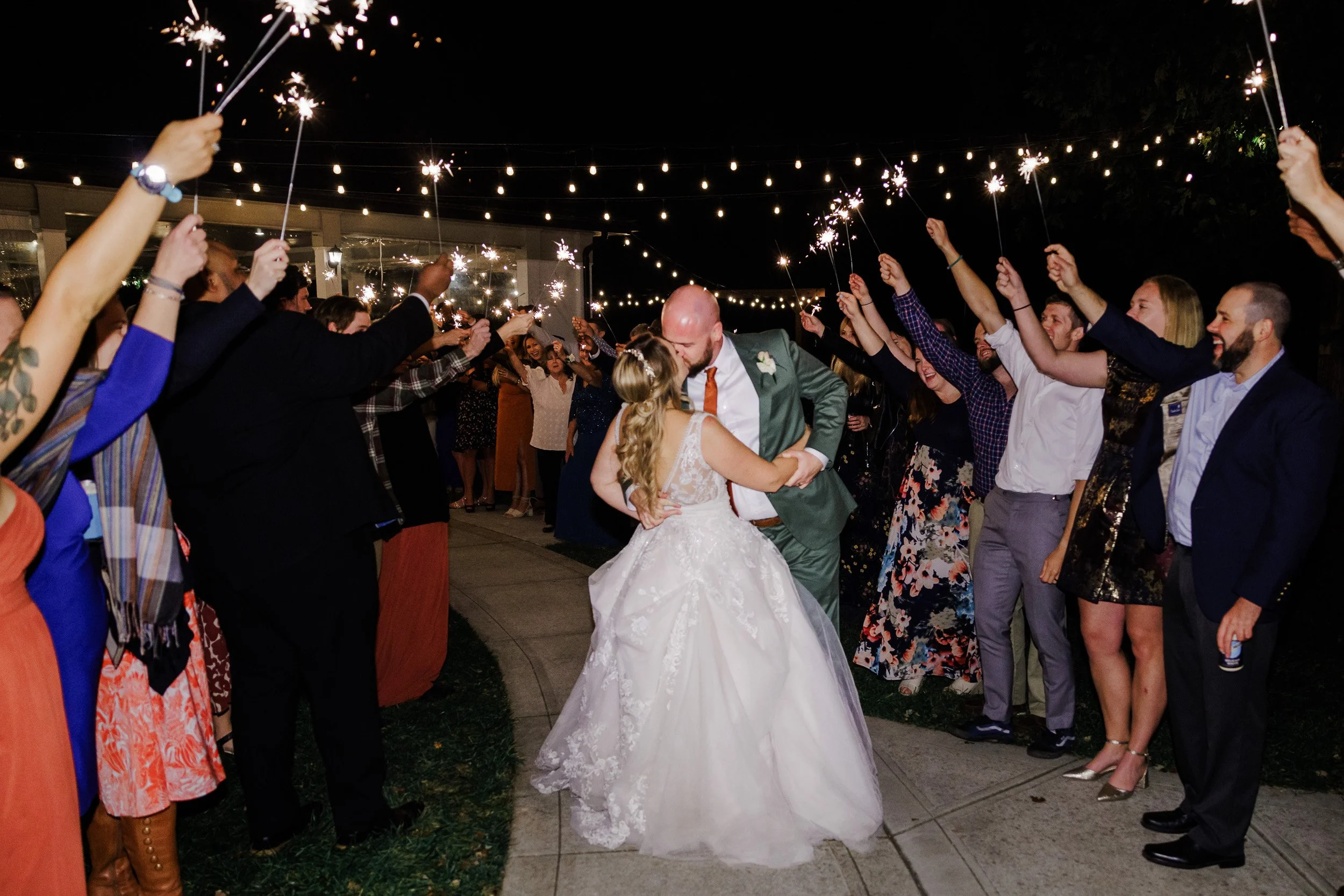 CharlotteWeddingPhotographer_ILBellaGardensWedding_ParksPictures-50.jpg
