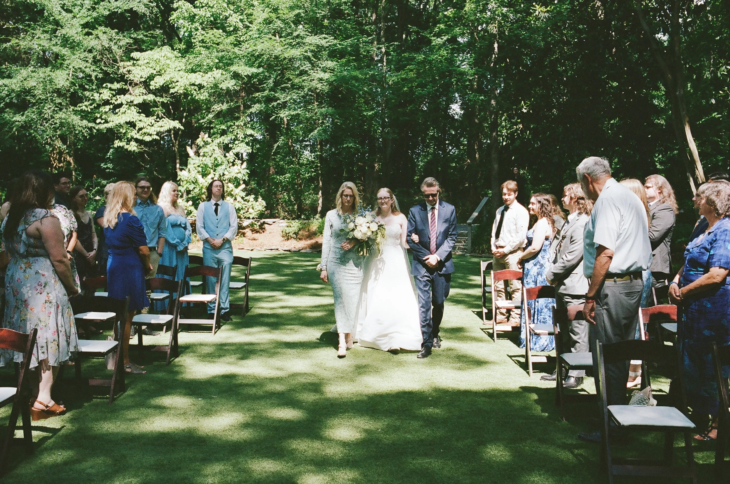 ClemsonAlumniWedding_RobertsonHomesteadRockHillSC_FilmPhotographer_ParksPictures