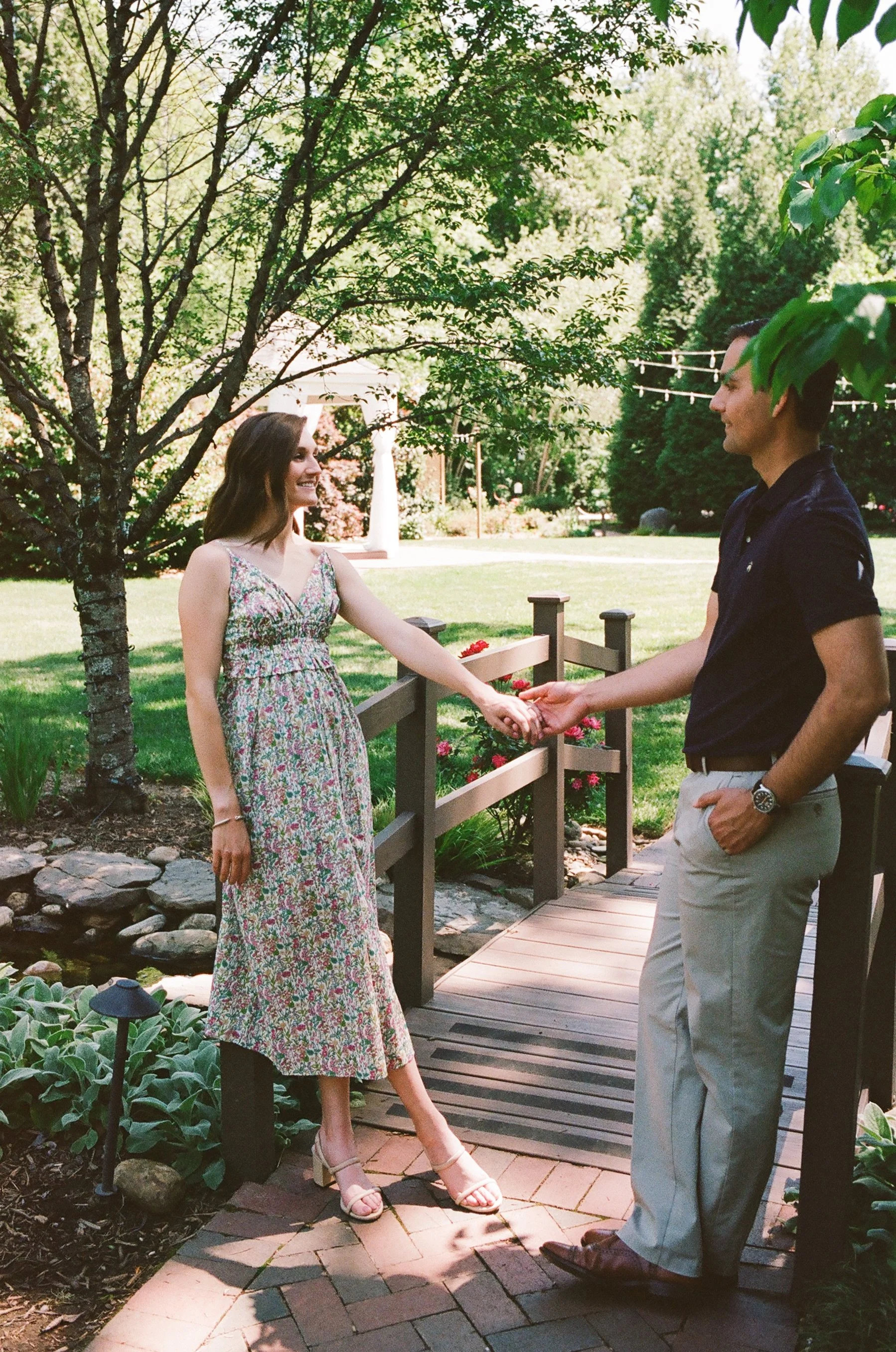 FilmEngagementPhotos_AlexanderHomestead_CharlotteNCWeddingPhotographerNearby_ParksPictures