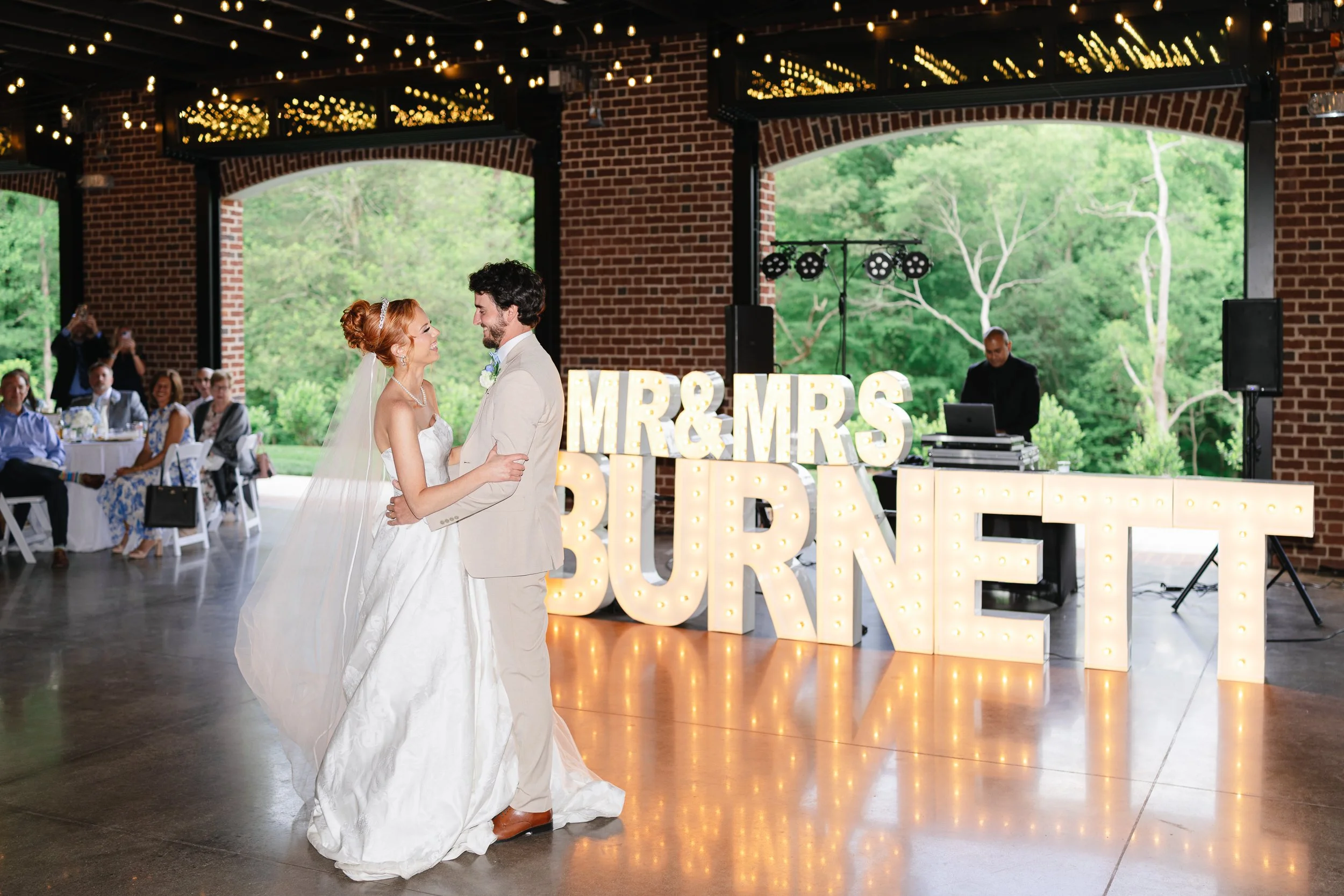 CroweMansionWeddingLincolnton_CharlotteNCFilmWeddingPhotographer_ParksPictures