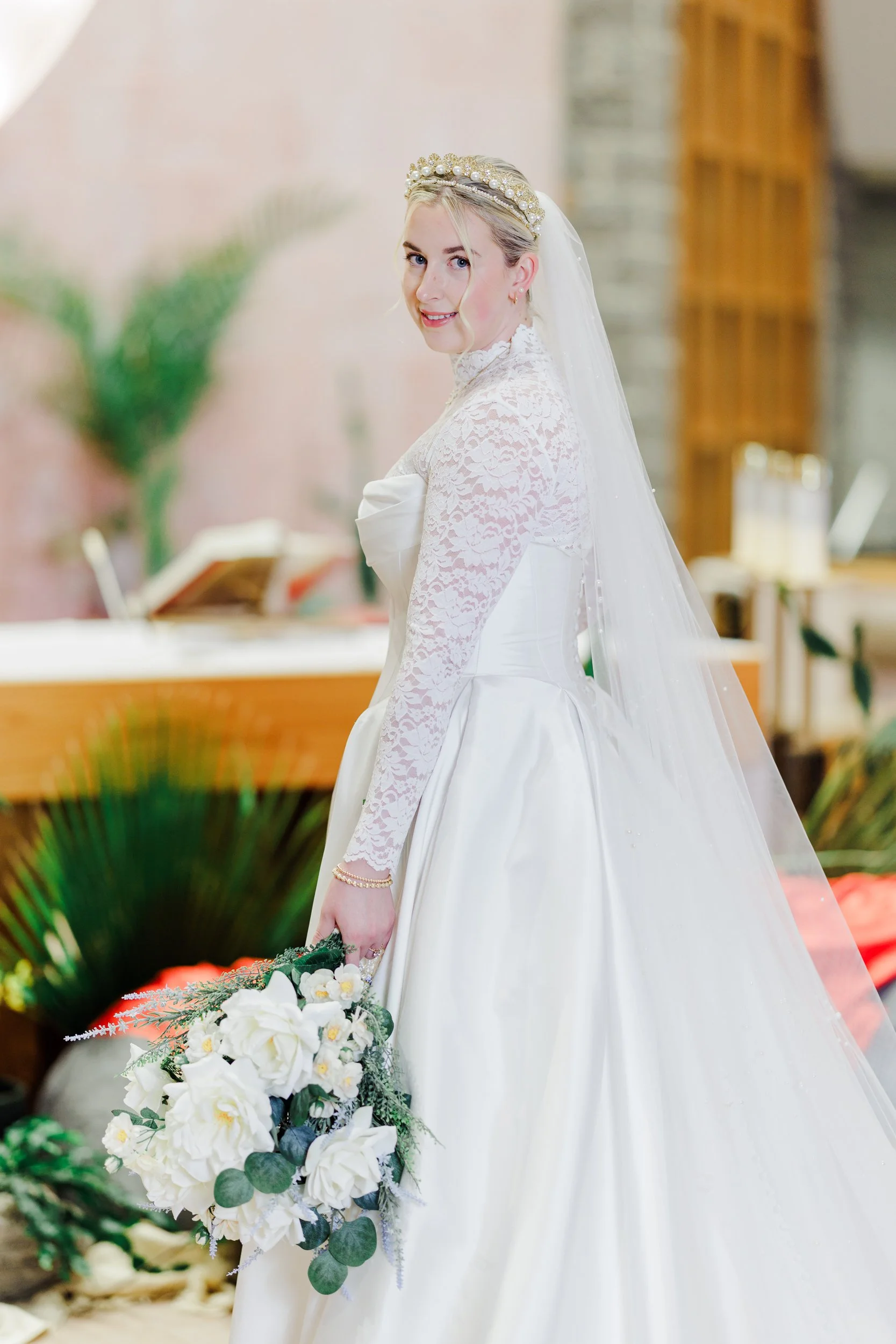 BridalPortrait_StMatthewCatholicChurch_CharlotteWeddingPhotographerNearby