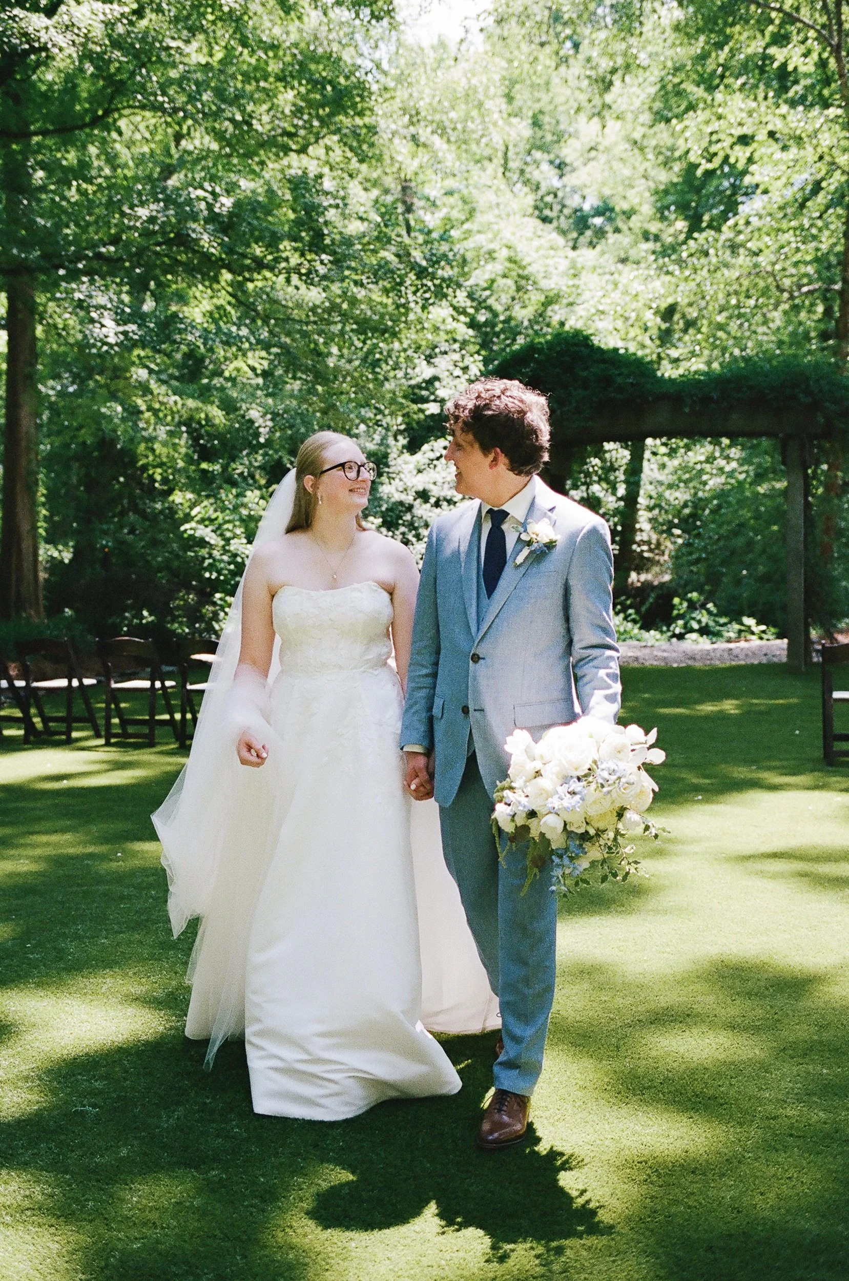 ClemsonAlumniWedding_RobertsonHomesteadRockHillSC_FilmPhotographer_ParksPictures