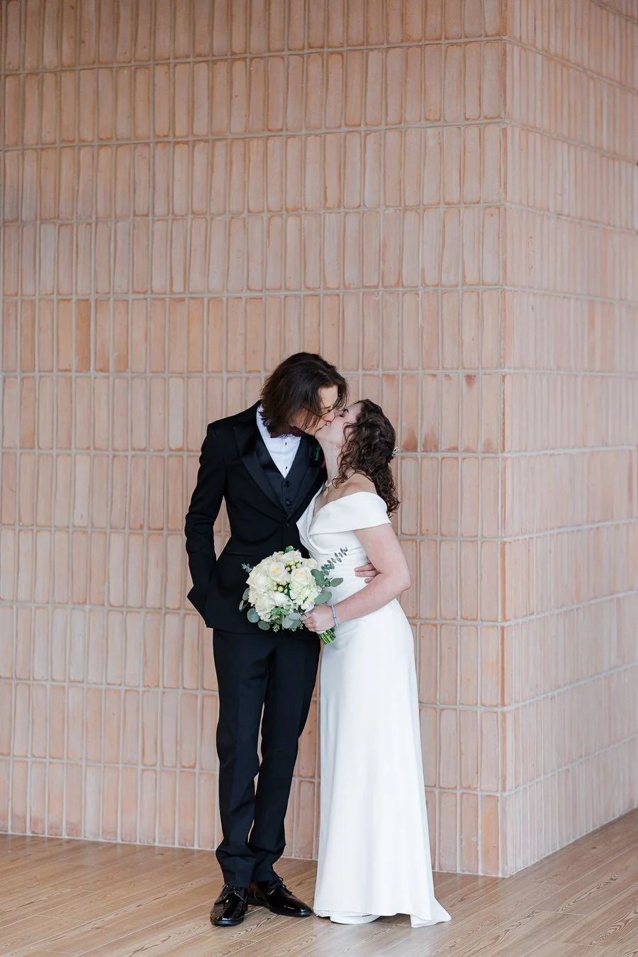Wedding at Kingston South End by Charlotte wedding photographer ParksPictures