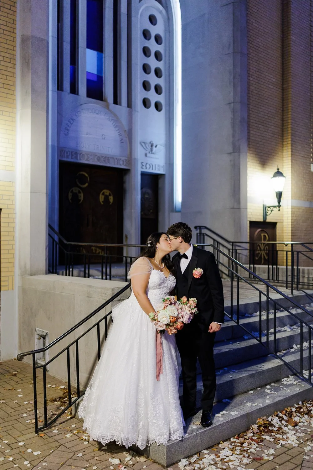 HolyTrinityGreekOrthodoxCathedral_CharlotteNCWeddingPhotographer_ParksPictures