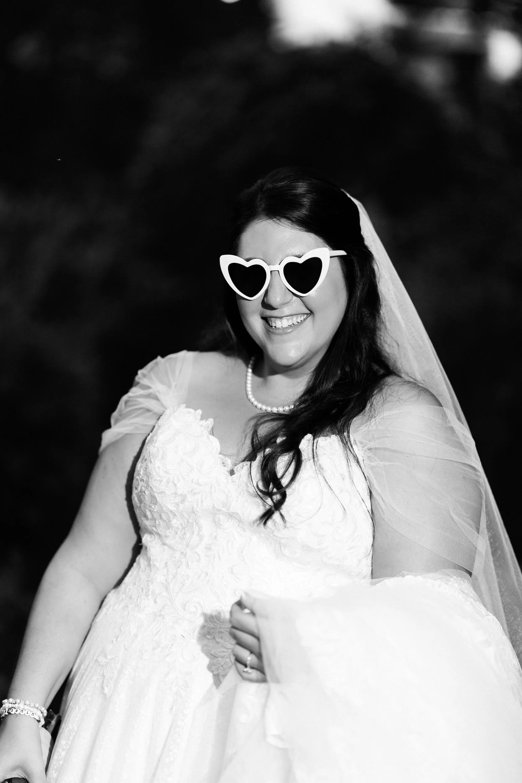 McGillRoseGarden_BridalPortrait_HolyTrinityGreekOrthodoxCathedral_CharlotteNCWeddingPhotographer_ParksPictures