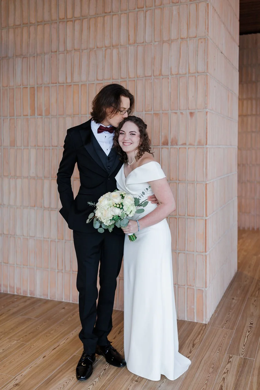 Wedding at Kingston South End by Charlotte wedding photographer ParksPictures