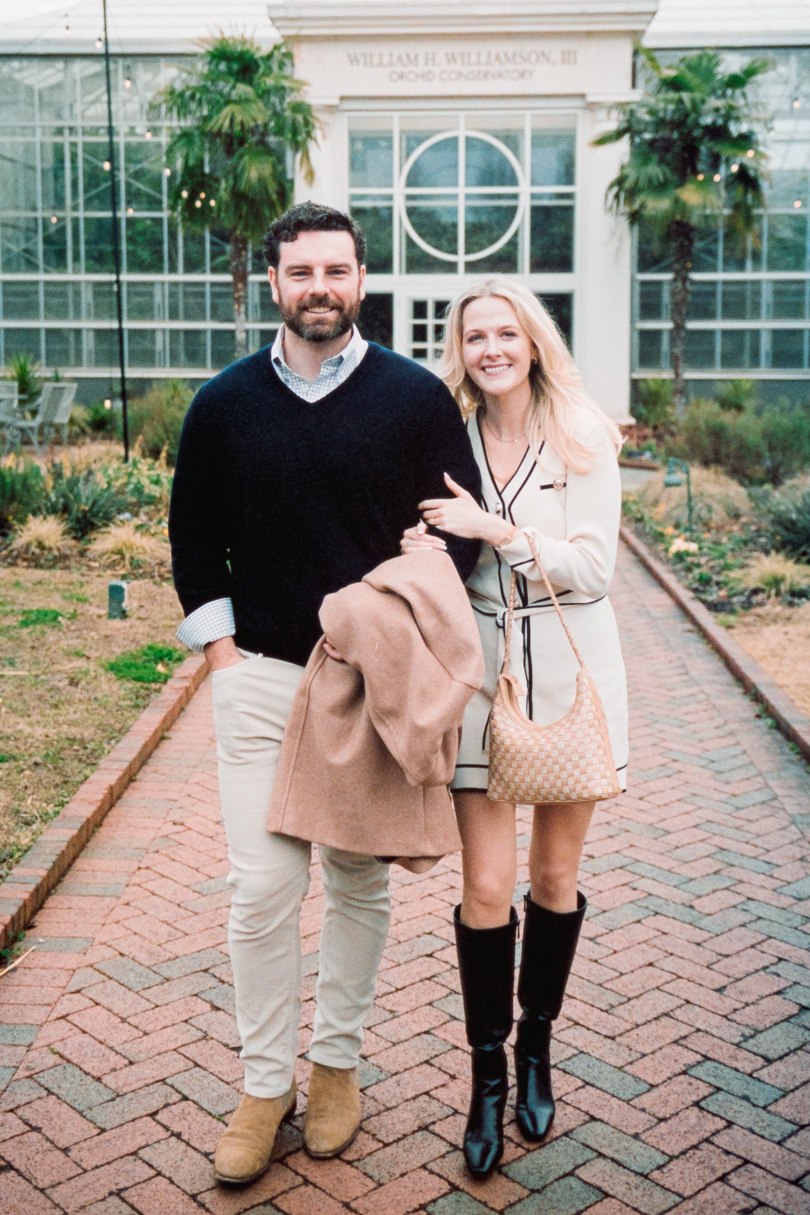 EngagedProposalProposingDanielStoweConservancyBelmontWilliamsonConservatory_ParksPictures