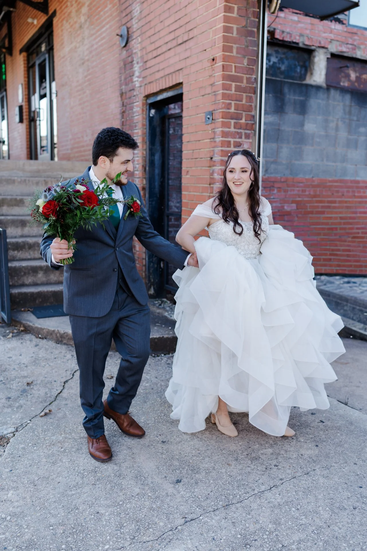 TheLongRoom_PlazaMidwood_CharlotteNCBestFilmWeddingPhotographers_ParksPictures_MichaelParks