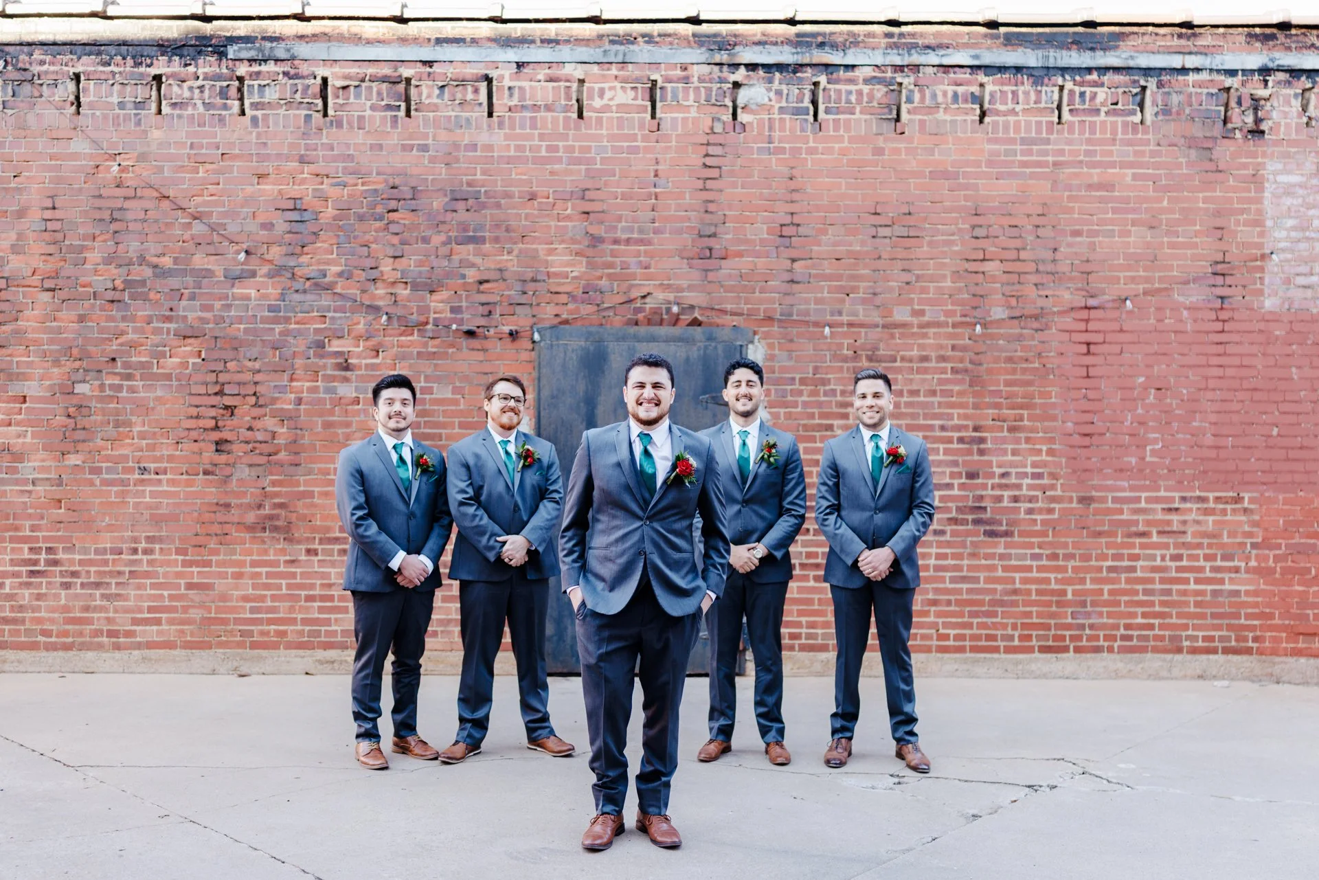 TheLongRoom_PlazaMidwood_CharlotteNCBestFilmWeddingPhotographers_ParksPictures_MichaelParks