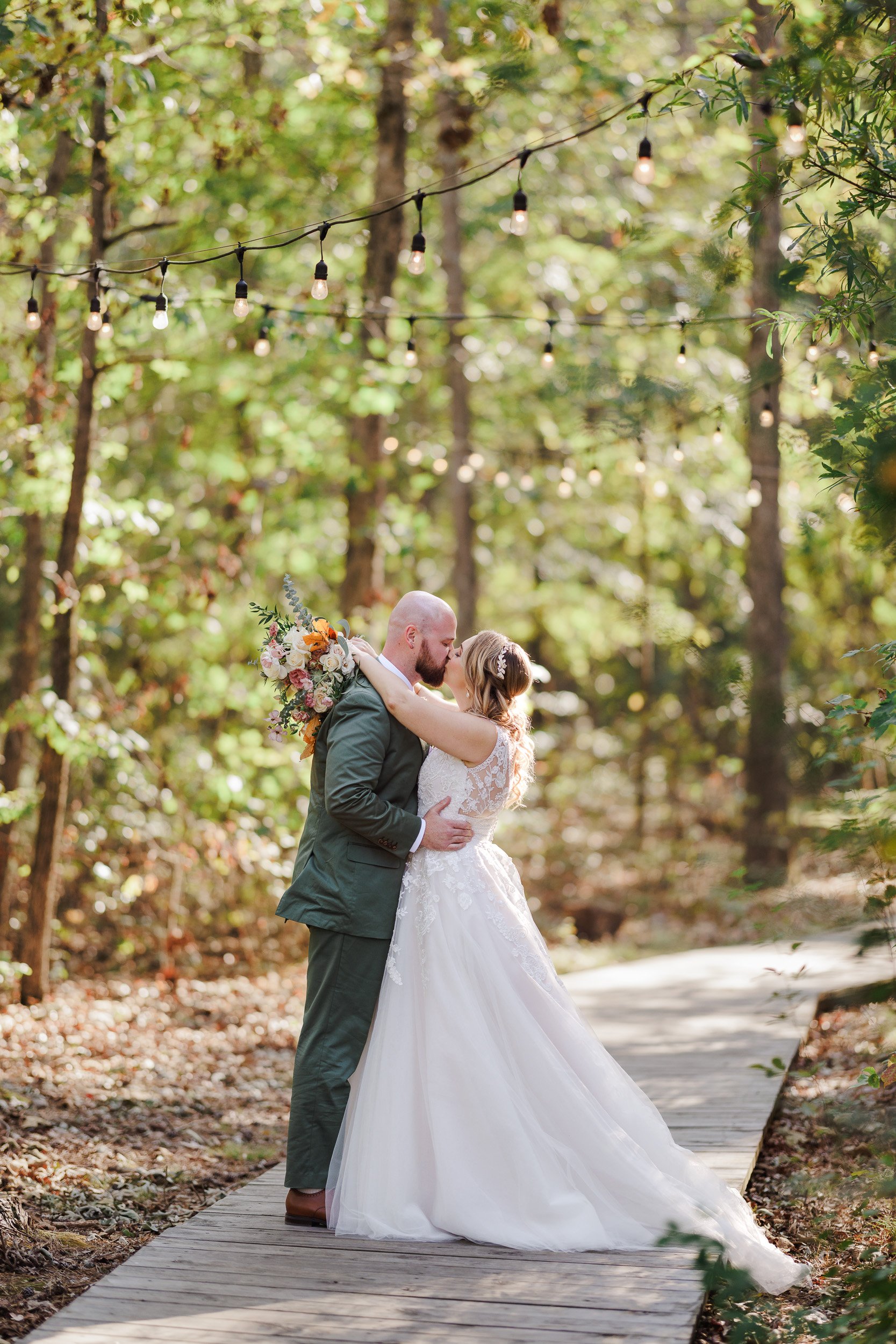 CharlotteWeddingPhotographer_ILBellaGardensWedding_ParksPictures-33.jpg