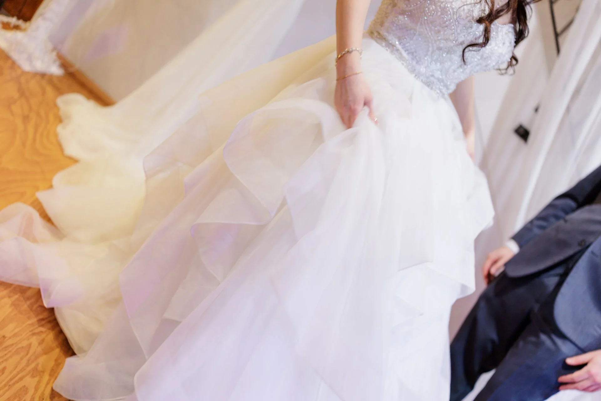 TheLongRoom_PlazaMidwood_CharlotteNCBestFilmWeddingPhotographers_ParksPictures_MichaelParks