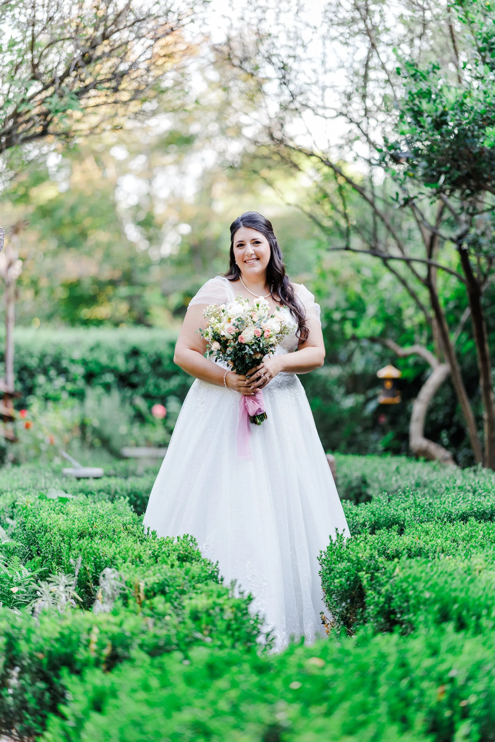 McGillRoseGarden_BridalPortrait_HolyTrinityGreekOrthodoxCathedral_CharlotteNCWeddingPhotographer_ParksPictures