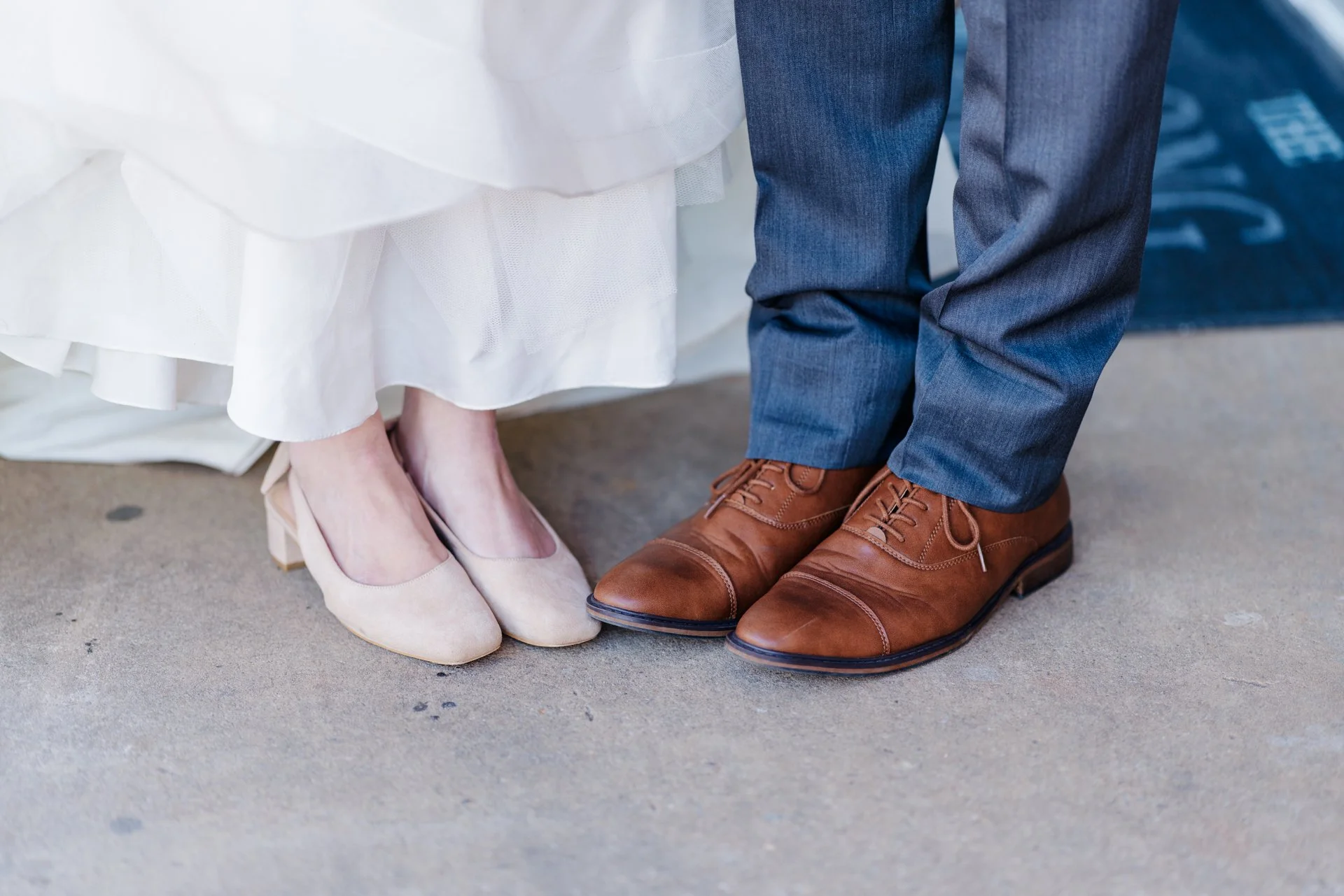 TheLongRoom_PlazaMidwood_CharlotteNCBestFilmWeddingPhotographers_ParksPictures_MichaelParks