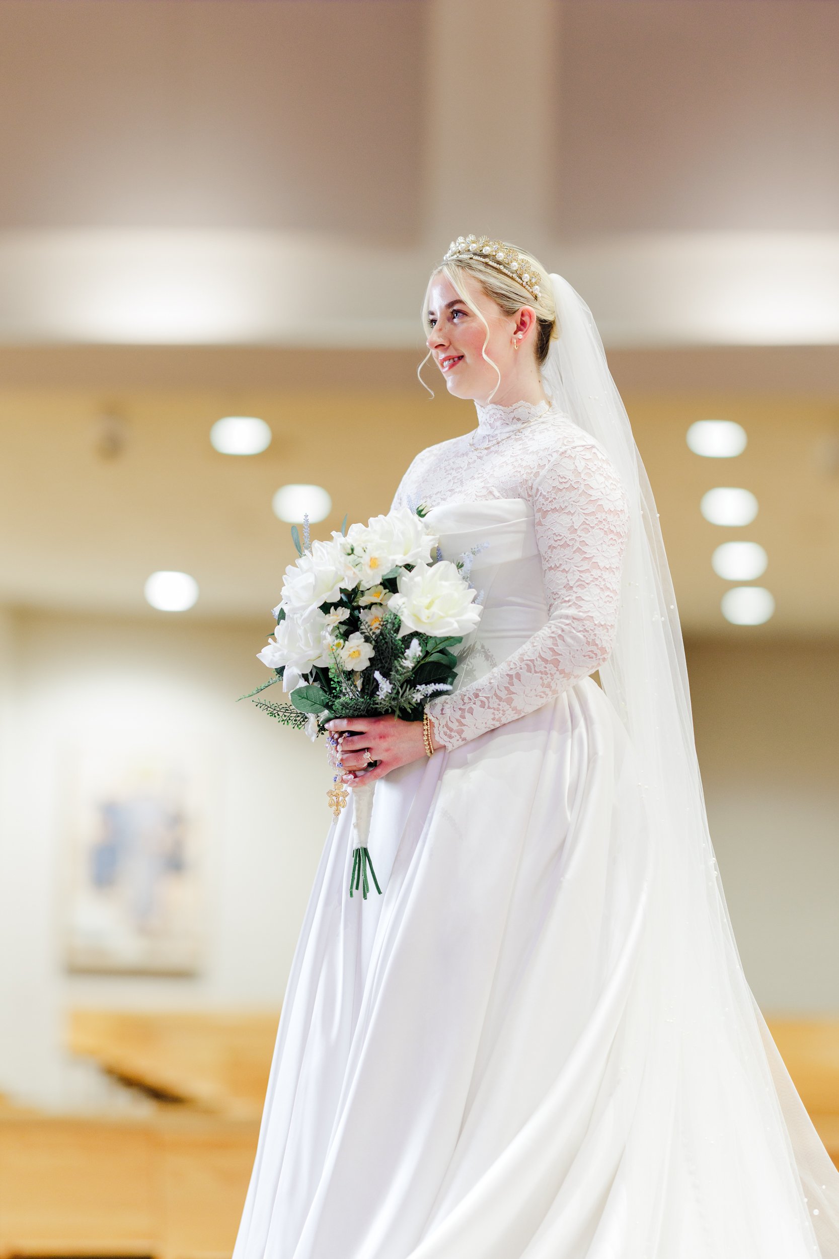 BridalPortrait_StMatthewCatholicChurch_CharlotteWeddingPhotographerNearby