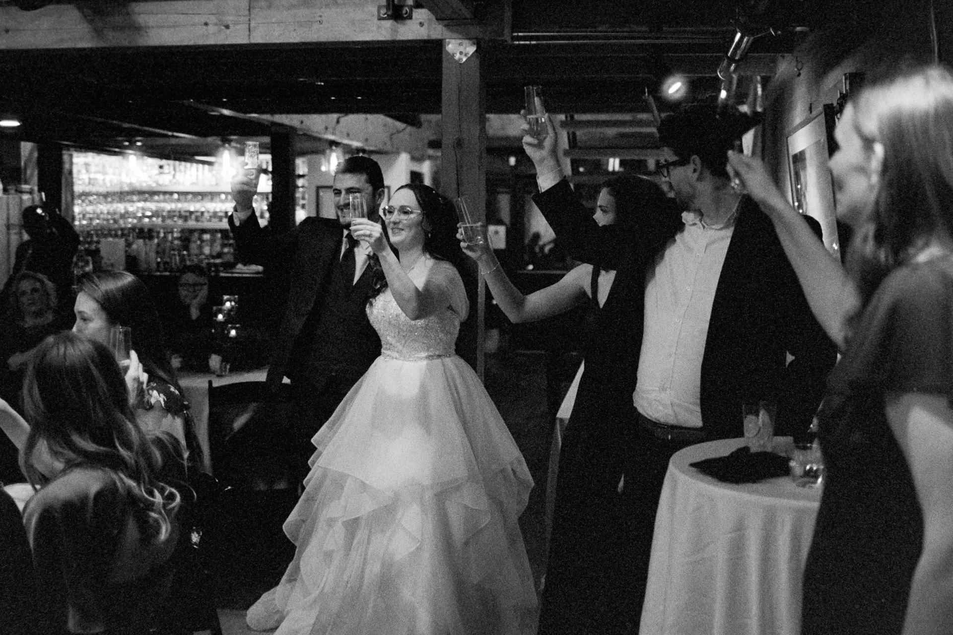 TheLongRoom_PlazaMidwood_CharlotteNCBestFilmWeddingPhotographers_ParksPictures_MichaelParks