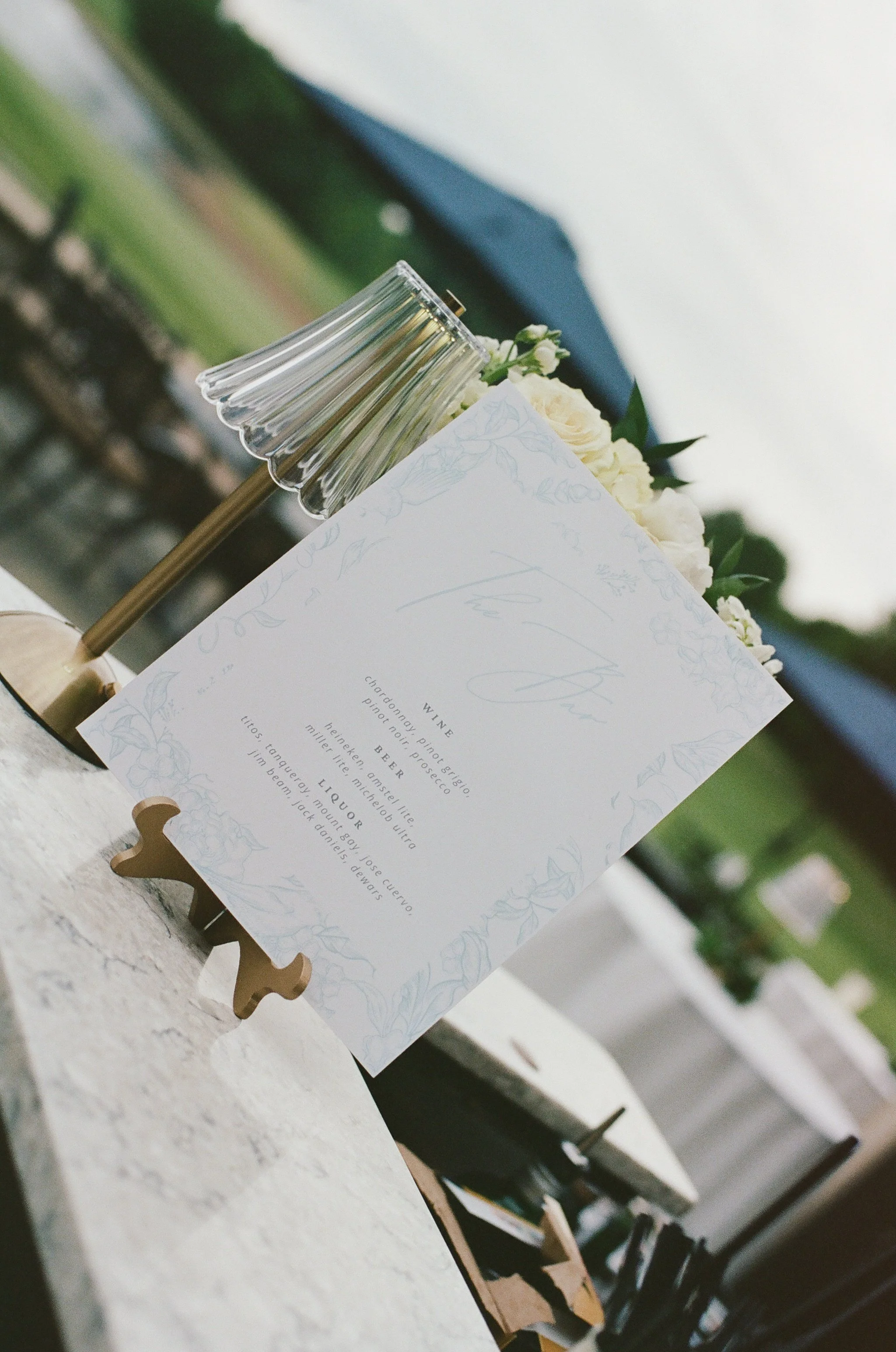 St.MatthewCatholicChurch_ClubAtLongview_CharlotteFilmWeddingPhotographer_ParksPictures