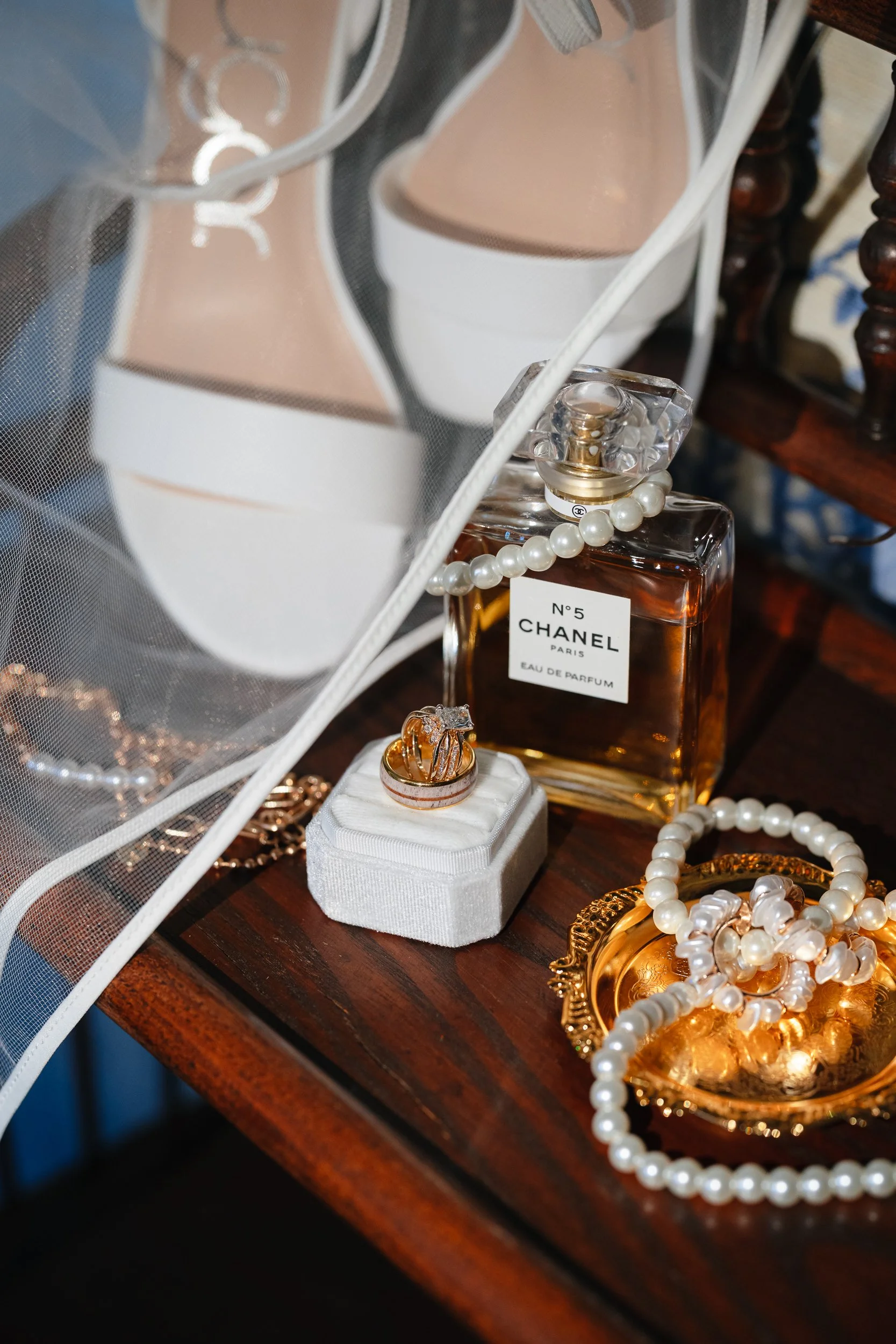 CroweMansionWeddingLincolnton_CharlotteNCFilmWeddingPhotographer_ParksPictures