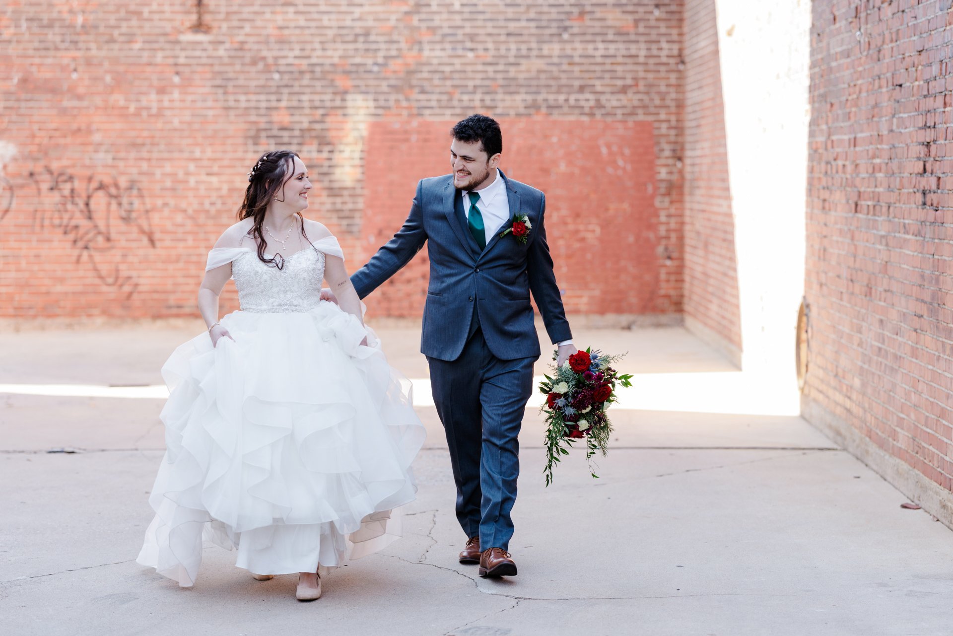 TheLongRoom_PlazaMidwood_CharlotteNCBestFilmWeddingPhotographers_ParksPictures_MichaelParks