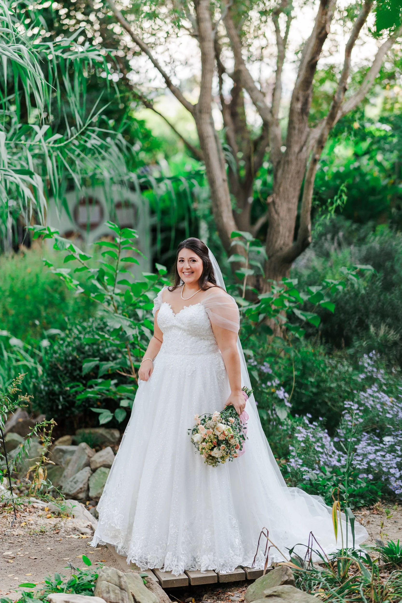 McGillRoseGarden_BridalPortrait_HolyTrinityGreekOrthodoxCathedral_CharlotteNCWeddingPhotographer_ParksPictures