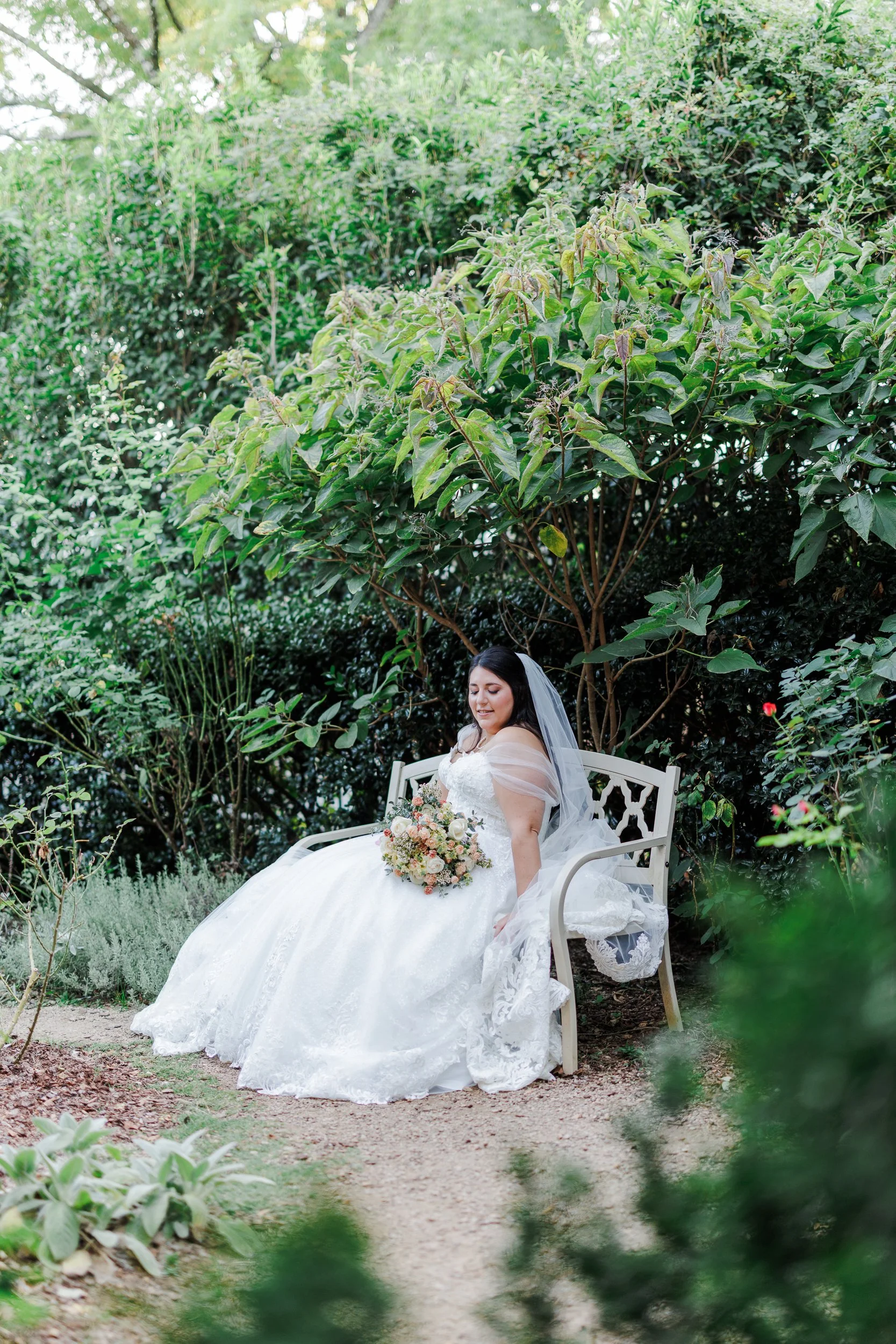 McGillRoseGarden_BridalPortrait_HolyTrinityGreekOrthodoxCathedral_CharlotteNCWeddingPhotographer_ParksPictures
